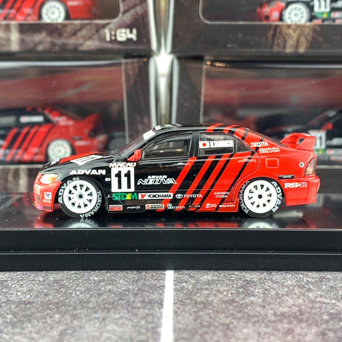 INNO x POPRACE Toyota Altezza Macau Guia Race 2001 #11 PR64-ALT-01M11 ...