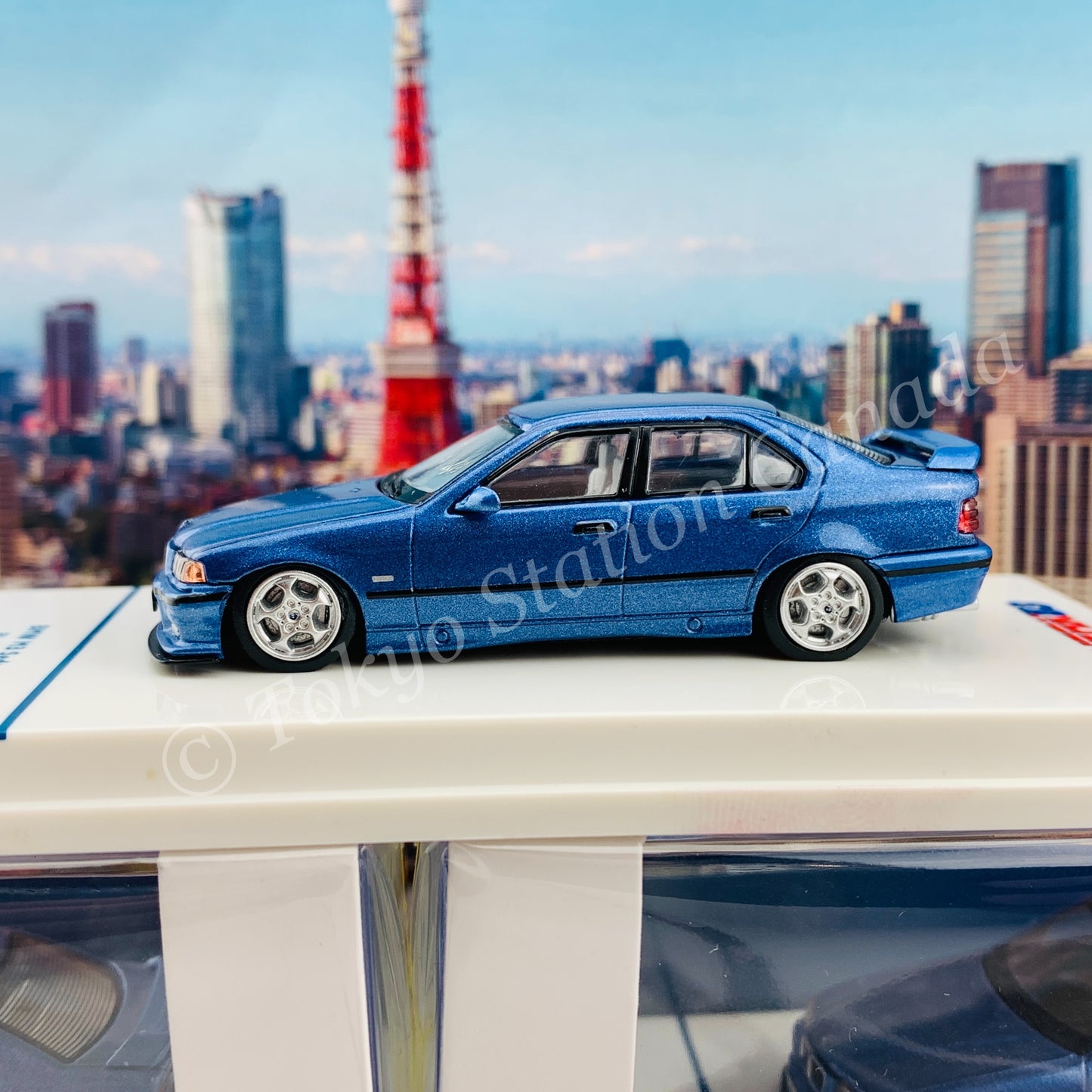 WERK83 1/64 BMW M3 Sedan Blue Metallic WK83-034a