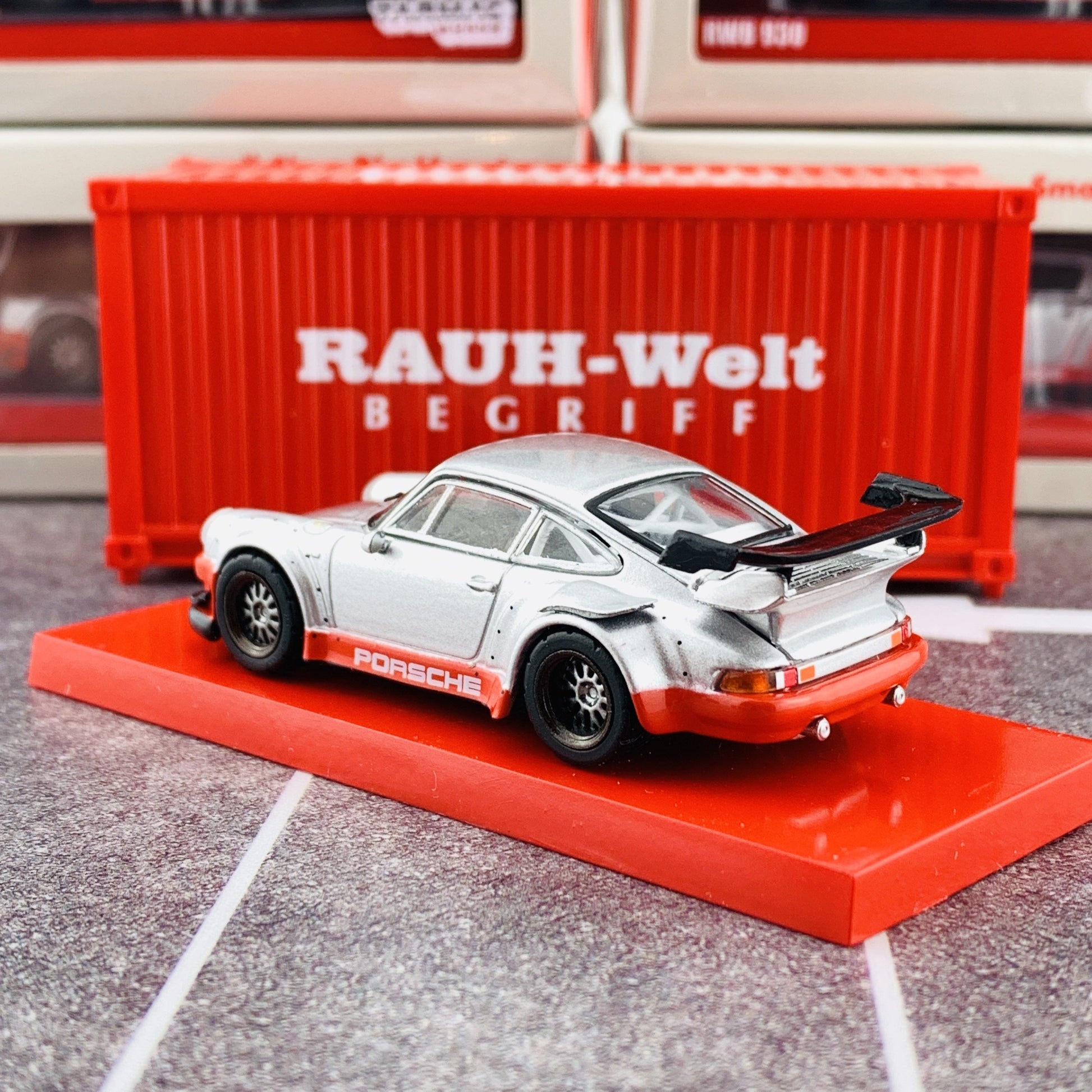 Tarmac Works 1/64 RWB 930 China Special Edition with Container T64-015-CN