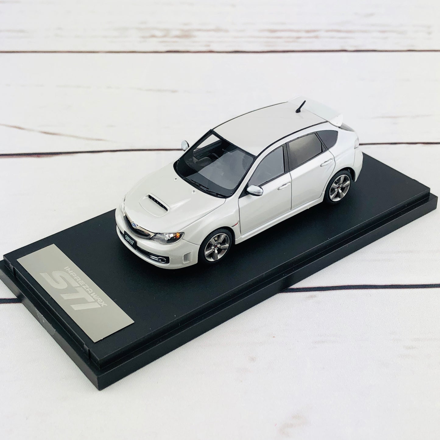 Mark43 1/43 SUBARU Impreza WRX STI (GRB) Satin White Pearl PM4370W