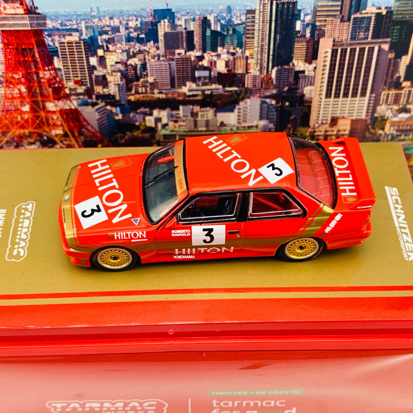 Tarmac Works 1/64  BMW M3 E30 Macau Guia Race 1987 Winner Roberto Ravaglia Macau GP 2020 Special Edition  T64-009-87MAC03