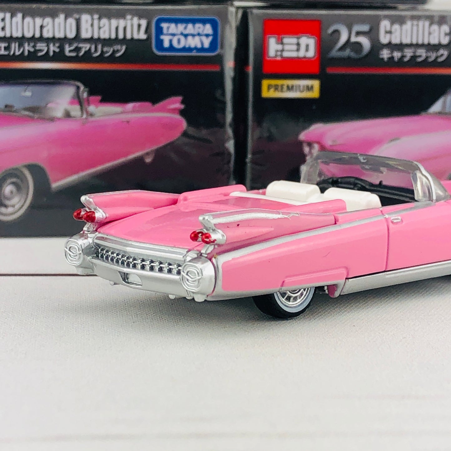 Tomica Premium 25 Cadillac Eldorado Biarritz
