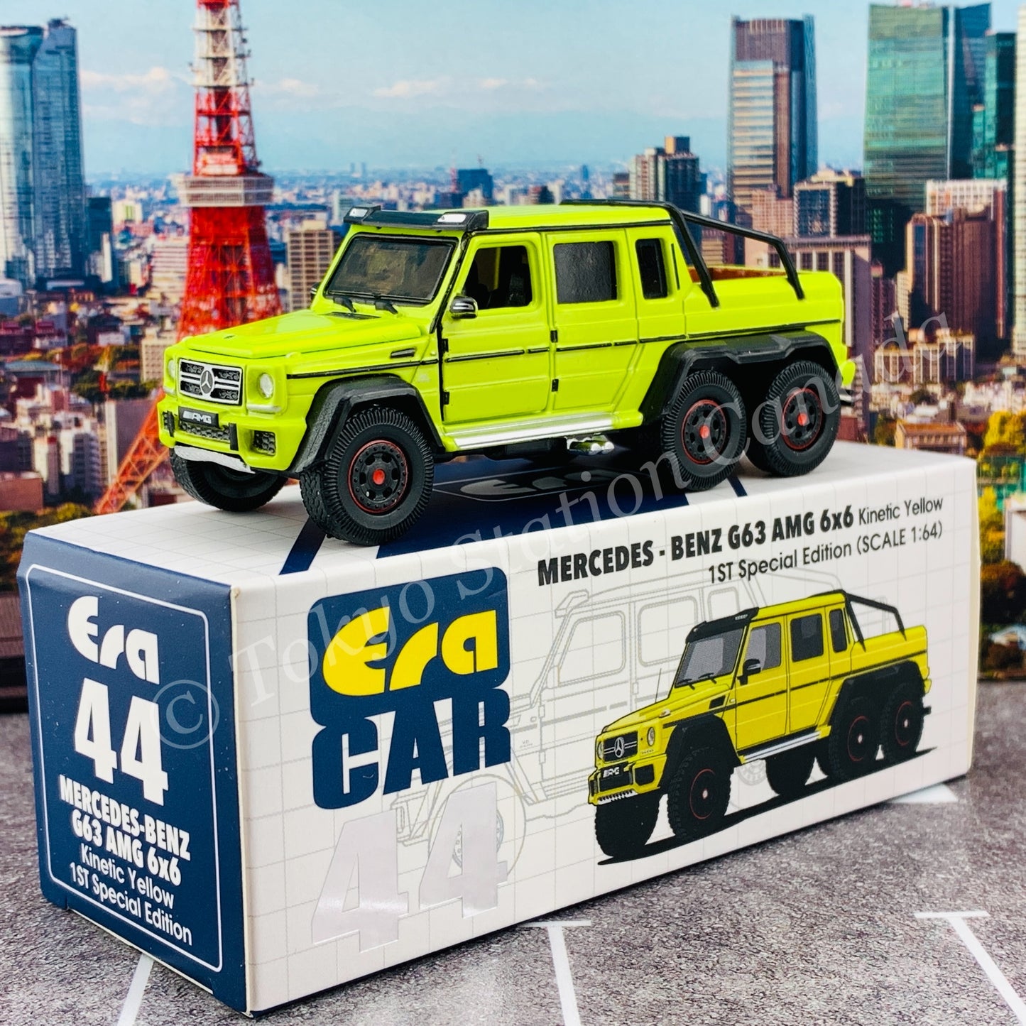 ERA CAR 1/64 Mercedes-Benz G63 AMG 6x6 Kinetic Yellow MB206X6RF44