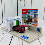 TOMICA WORLD Tomica Town Drive-Through Car Wash ENEOS EneJet