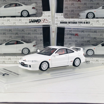 INNO64 1/64 Honda Integra Type-R DC2 White IN64-DC2-WHI