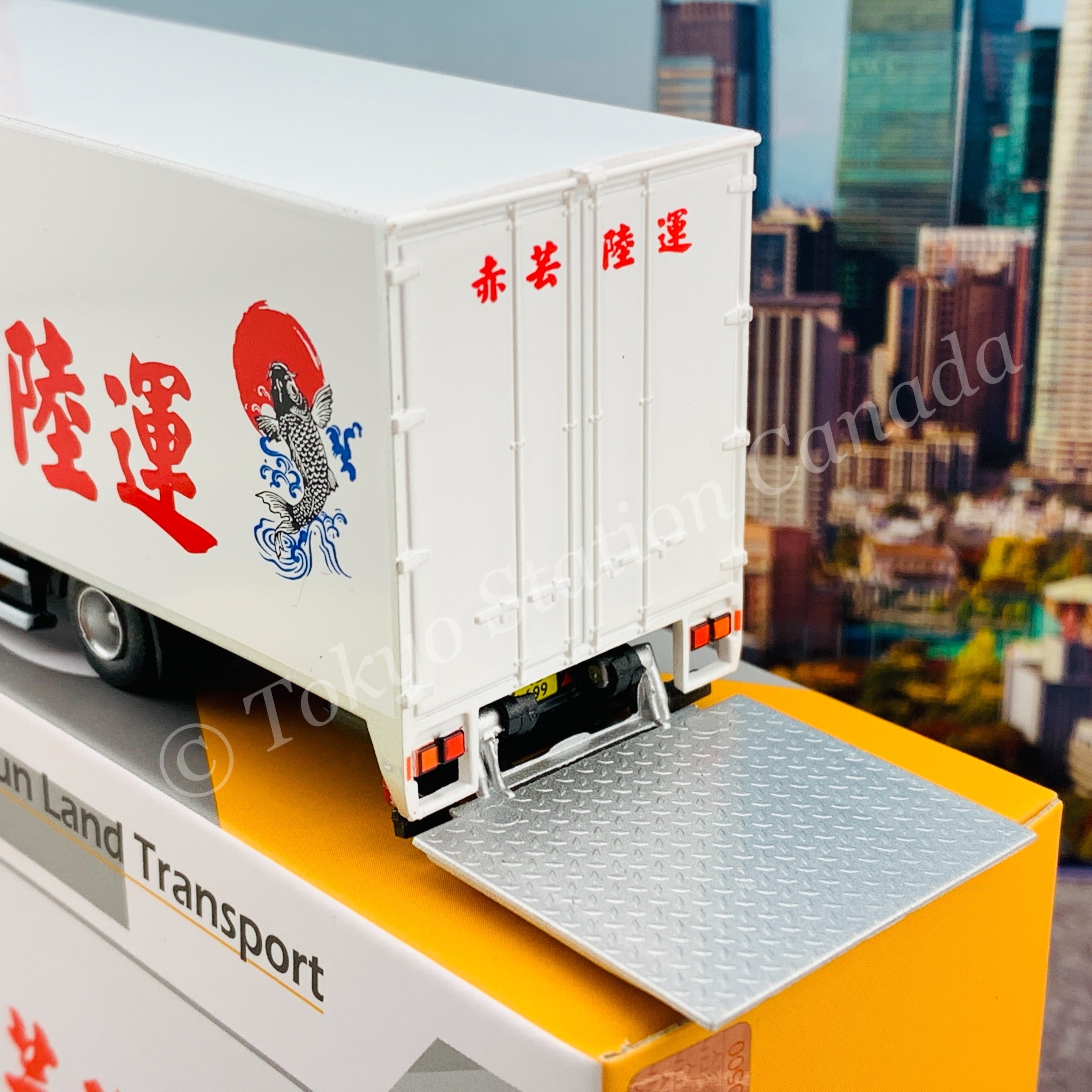 TINY 微影156 HINO 500 Box Lorry 10-tonne Red Yun Land Transport