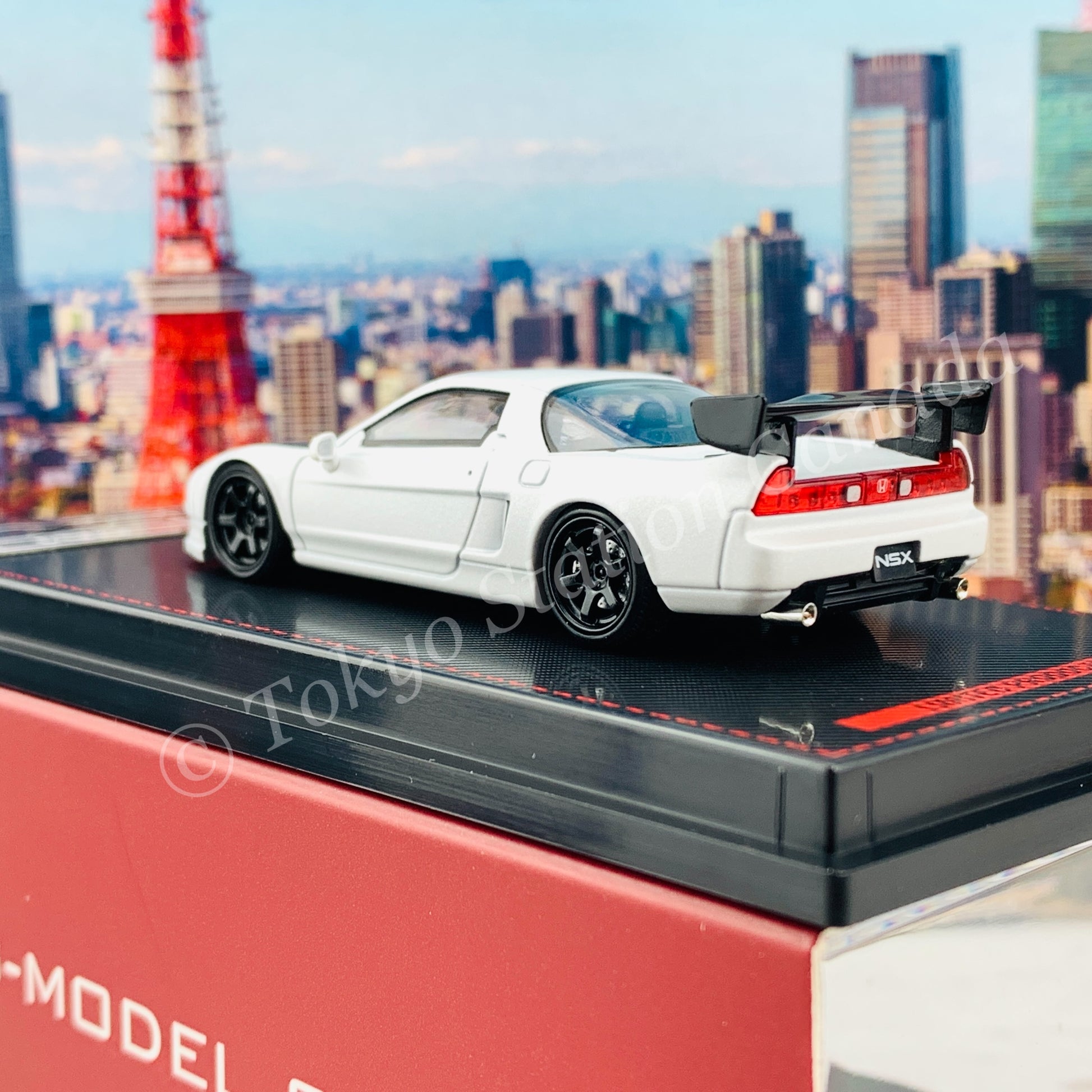 Ignition Model 1/64 Honda NSX (NA1) Matte Pearl White IG1939