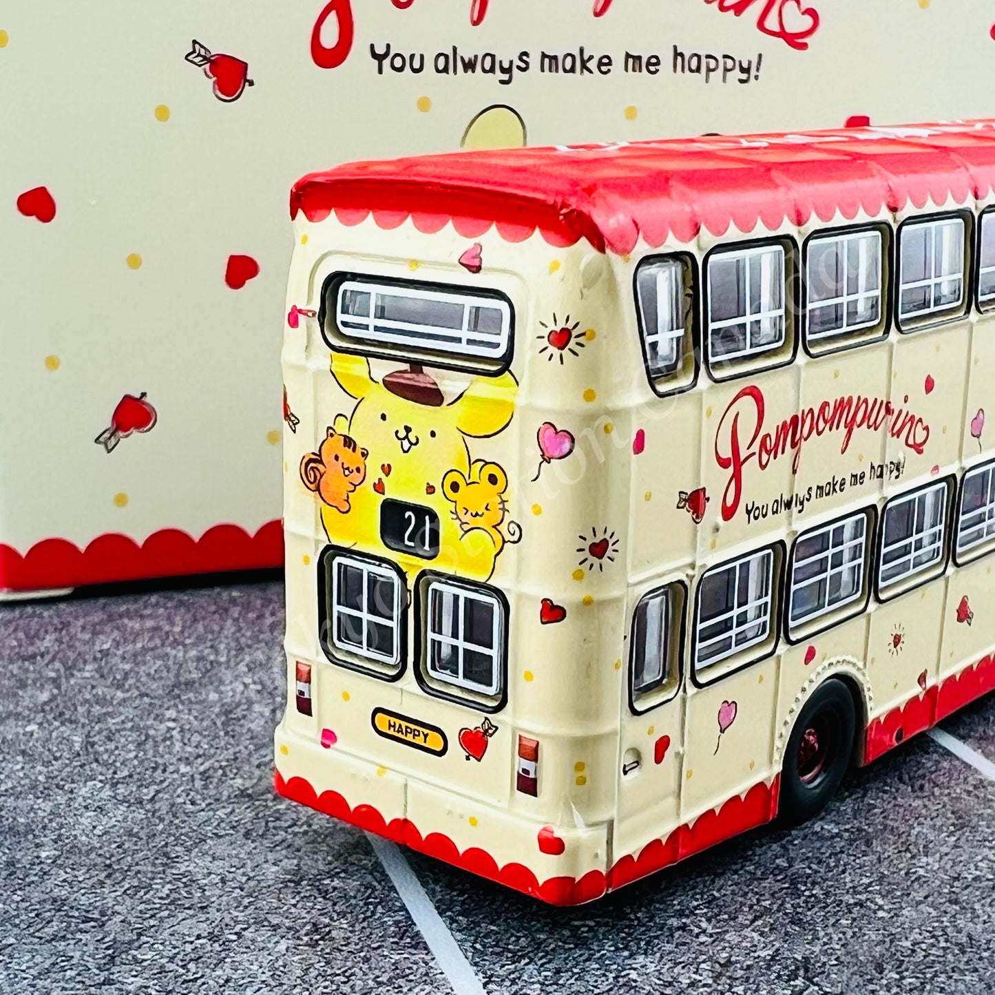 TINY 微影 Pompompurin Leyland Victory Mk 2 Bus ATC65303