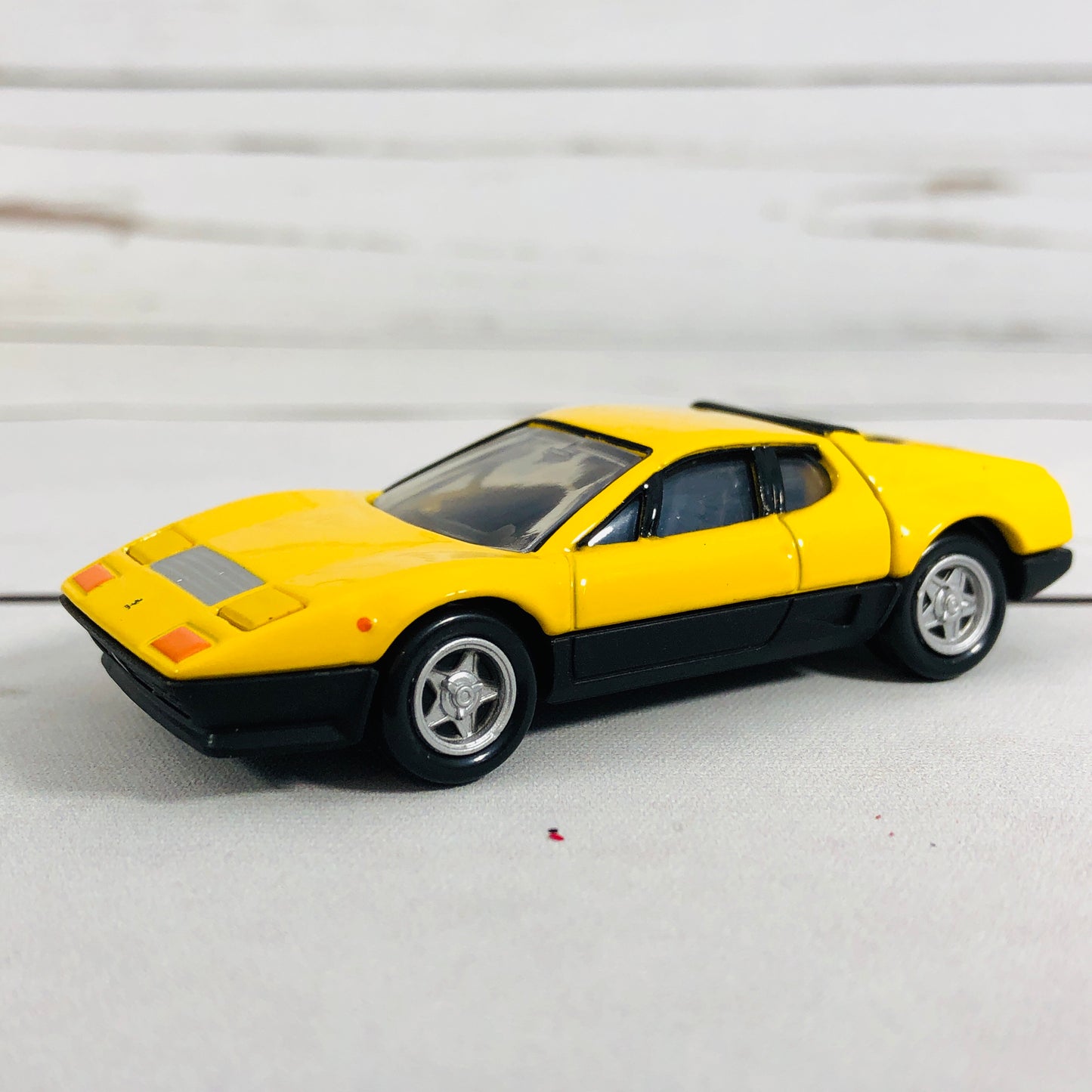Tomica Premium 17 Ferrari 512 BB (Tomica Premium Release Commemorative Specificationトミカプレミアム発売記念仕様)