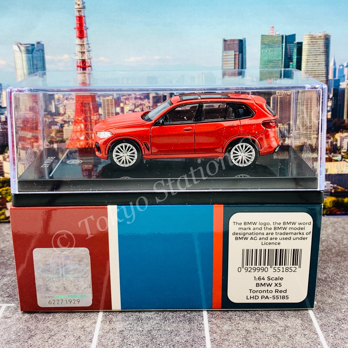 PARA64 1/64 BMW X5 Toronto Red LHD PA-55185