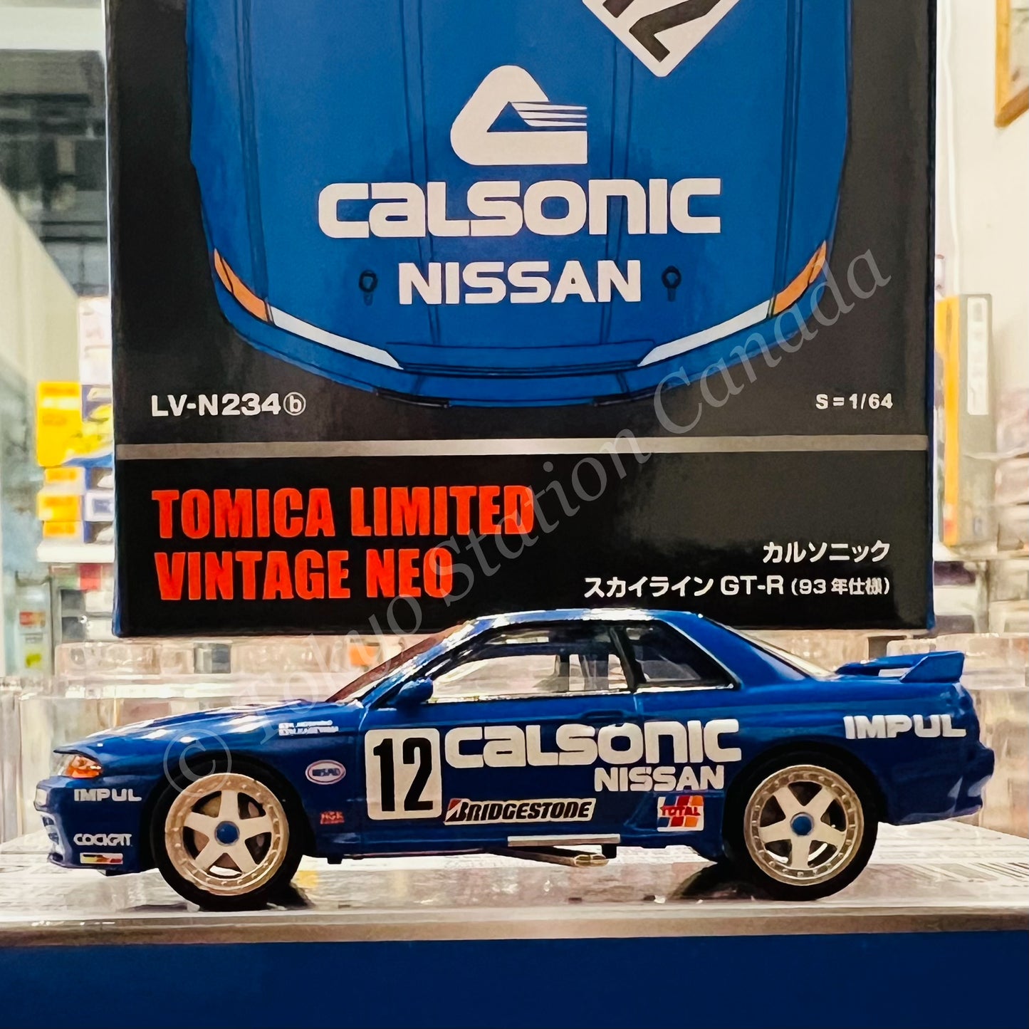 TOMYTEC Tomica Limited Vintage Neo 1/64 Calsonic Skyline GT-R (1993 specification) LV-N234b