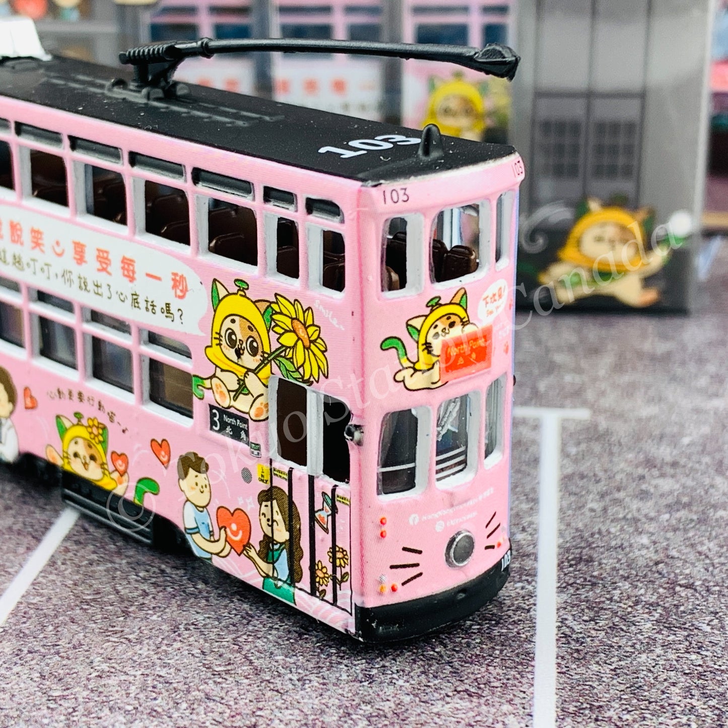 TINY 微影 52 Hong Kong Tram (6th-generation) Ding Ding Cat Light Blue/Pink ATC65222