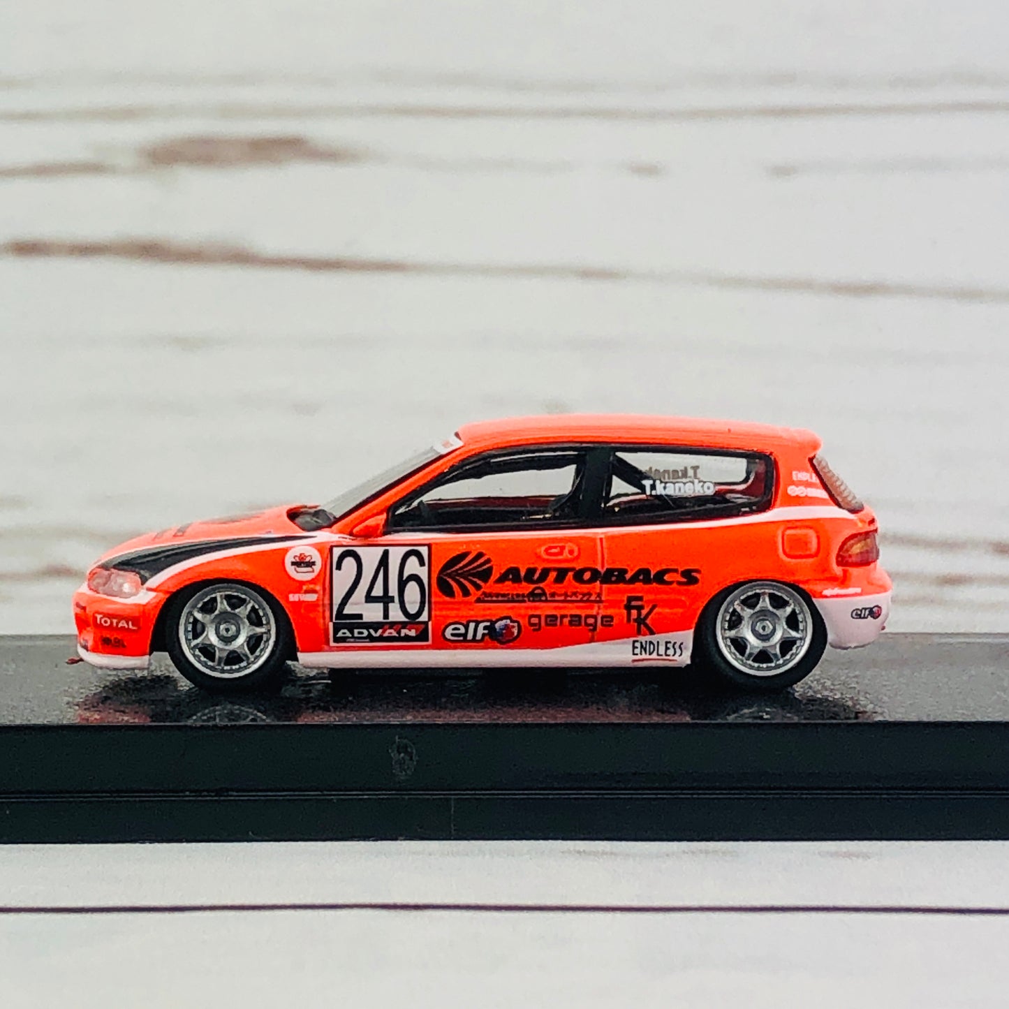 Tarmac Works 1/64 Honda Civic EG6 Motegi Civic Race 2010 #246 AUTOBACS
