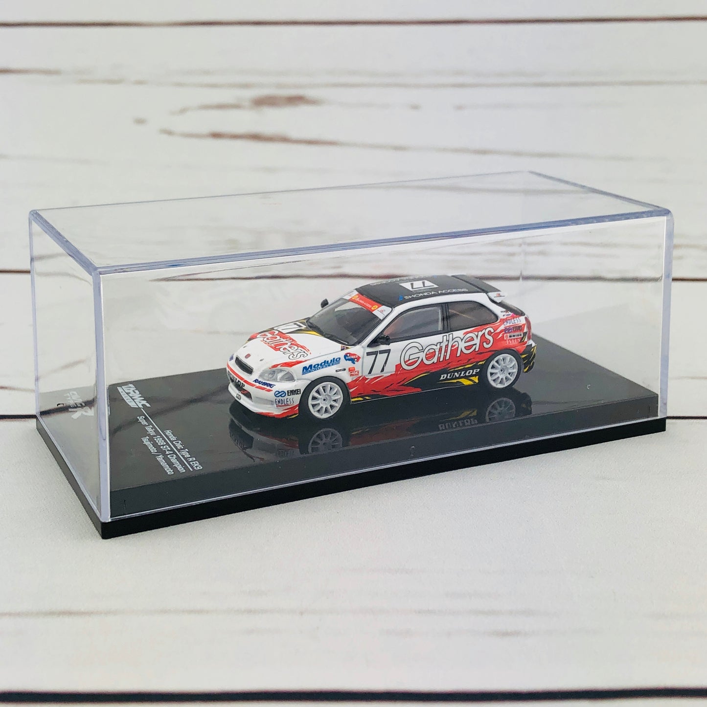 Tarmac Works 1/64 Honda Civic Type R EK9 Super Taikyu 1998 ST-4 Champion Gathers livery #77 T64–010-GR