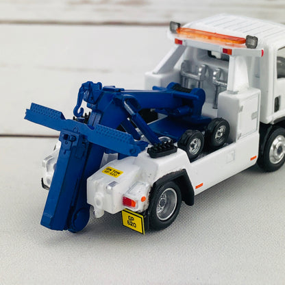 Tiny 144 Isuzu N Series Tow Truck