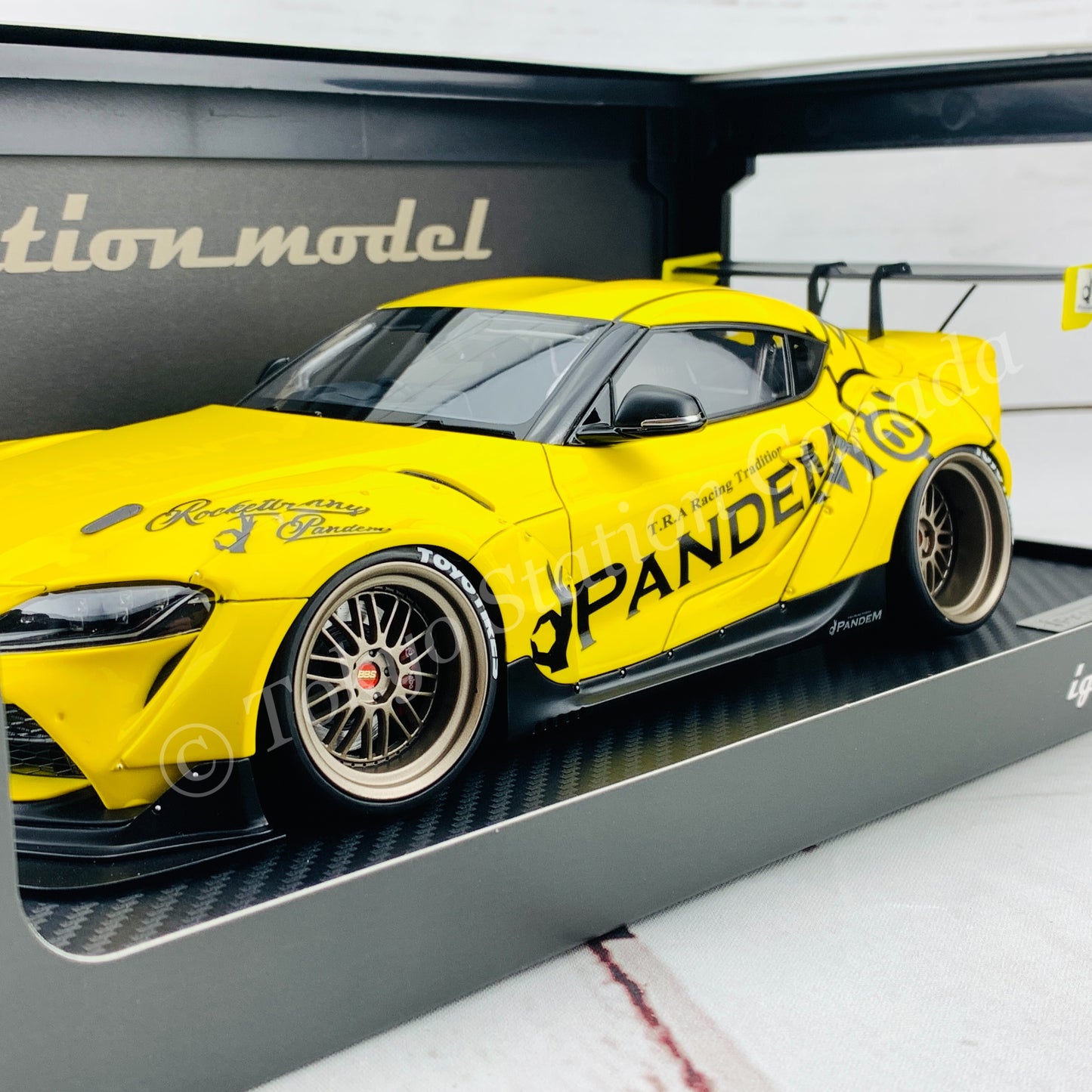 Ignition Model 1/18 PANDEM Supra (A90) Yellow IG2039