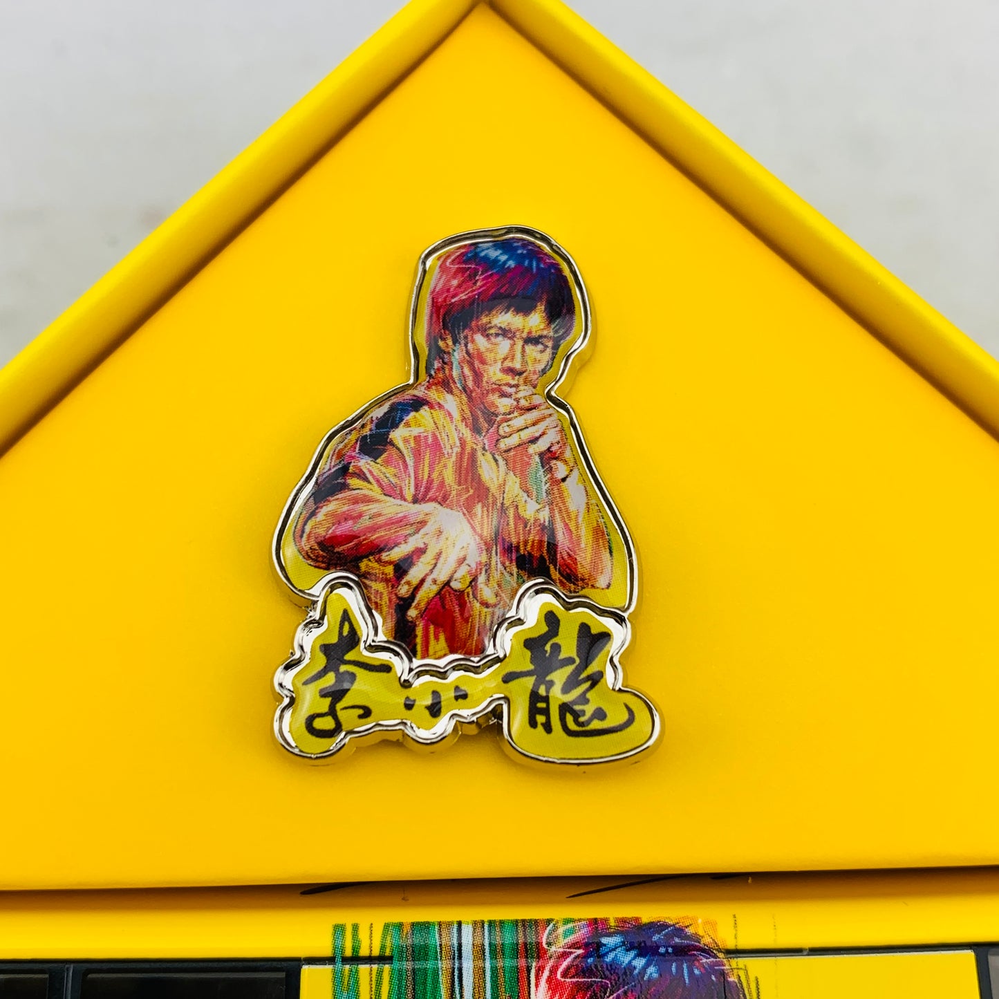 Tiny 微影 Bruce Lee KMB VOLVO B8L Wright Bruce Lee (Bruce Lee 80th Anniversary) KMB2020086