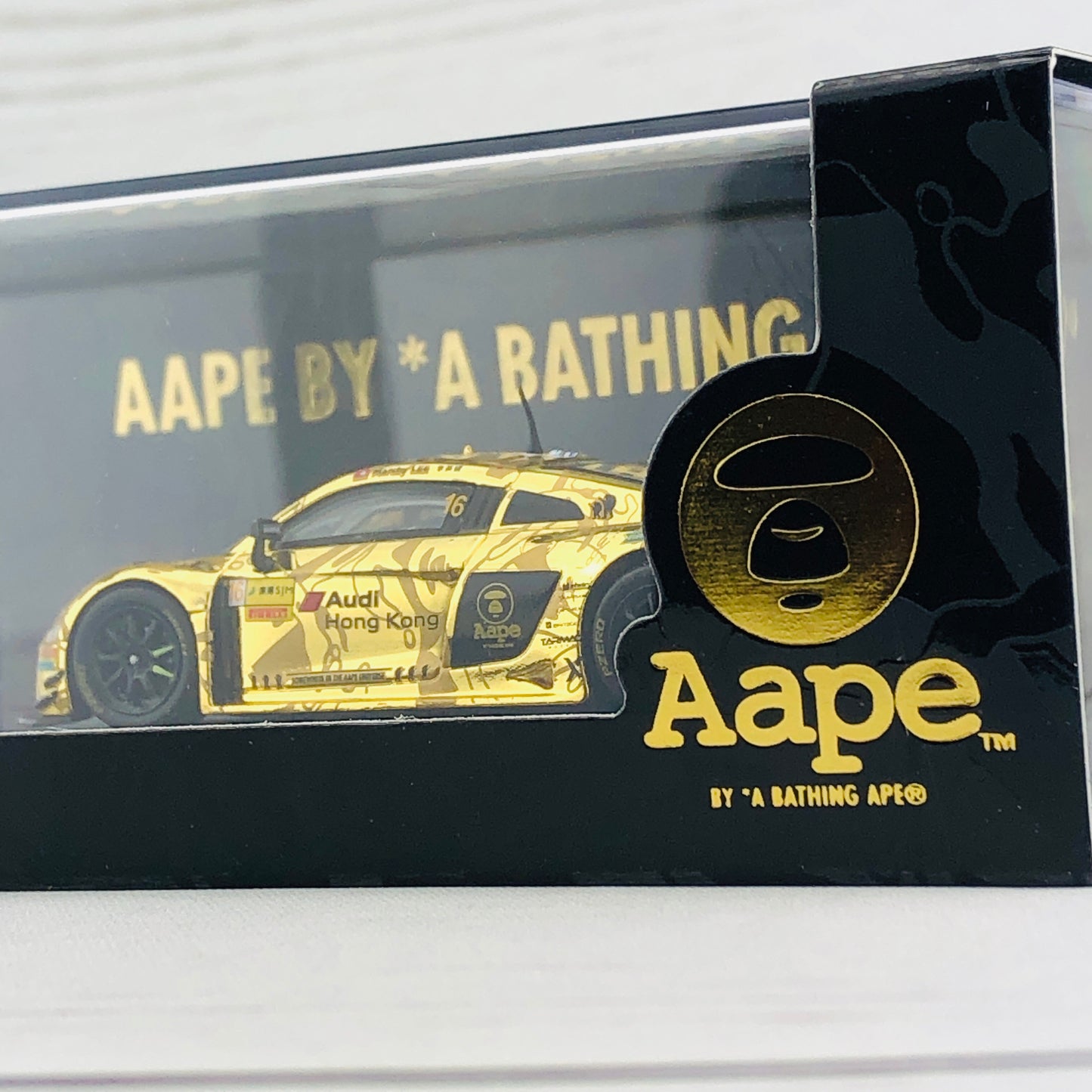 Tarmac Works 1/64 Audi R8 LMS - FIA GT World Cup Macau 2016 AAPE / Phoenix Racing Asia - Marchy Lee