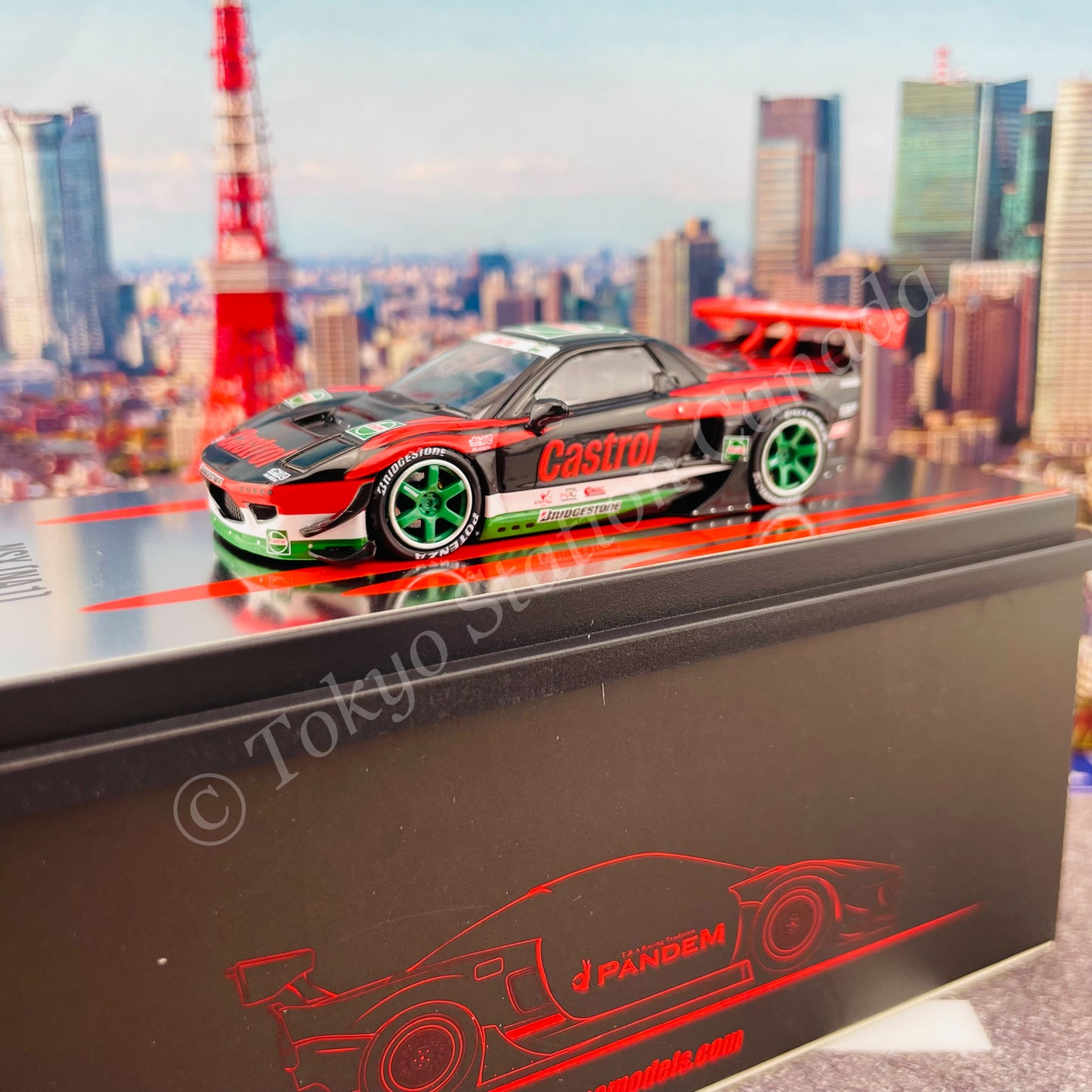 INNO64 1/64 NSX (NA1) ROCKET BUNNY V2 AERO "CASTROL" Concept Livery IN64-NSXP-CAS