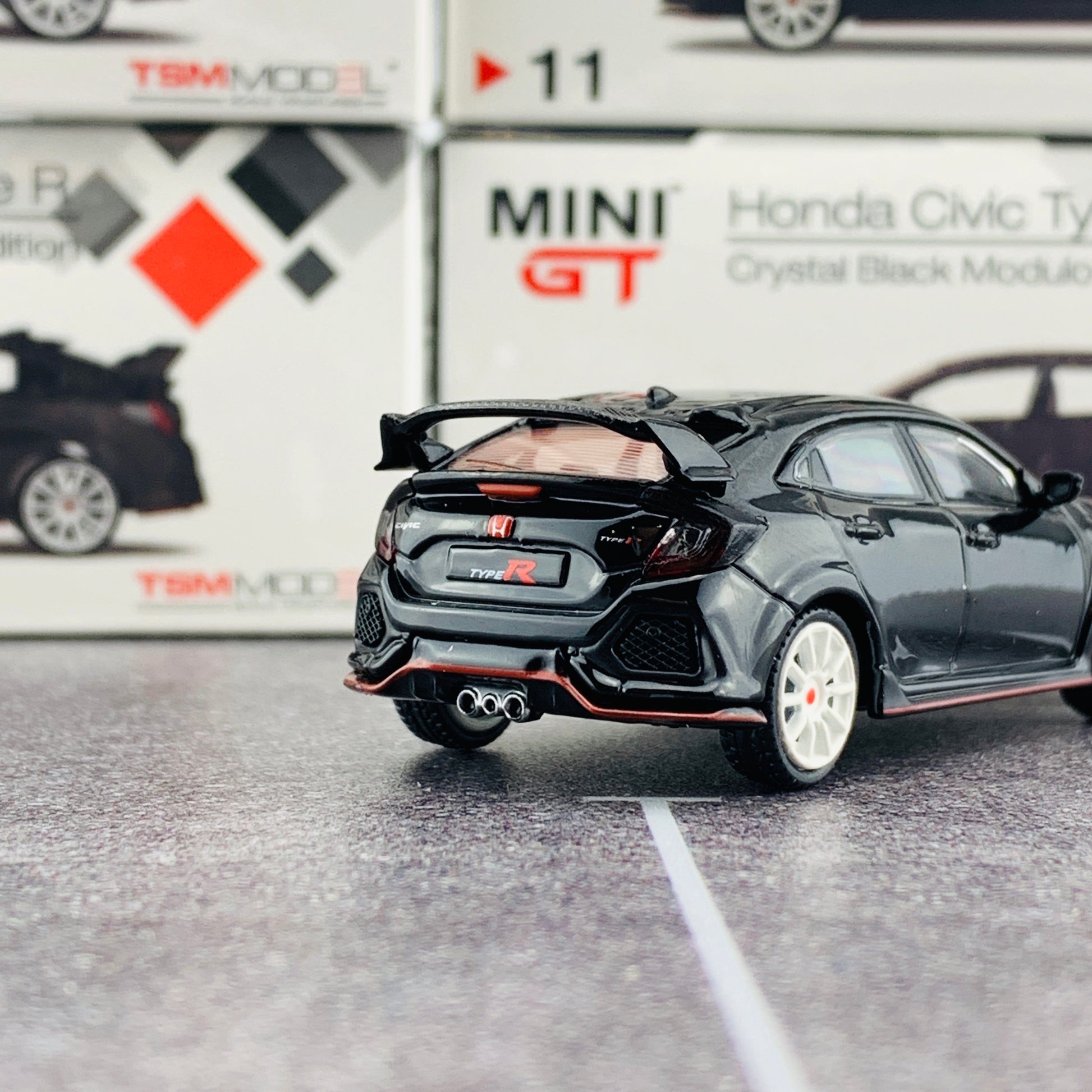 MINI GT 1/64 Honda Civic Type R (FK8) Crystal Black Modulo Edition Malaysian Exclusive RHD MGT00011-R
