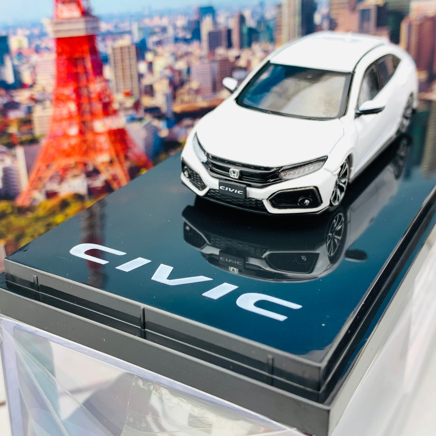 HOBBY JAPAN 1/64 Honda CIVIC Hatchback FK7 White Pearl HJ641018AW