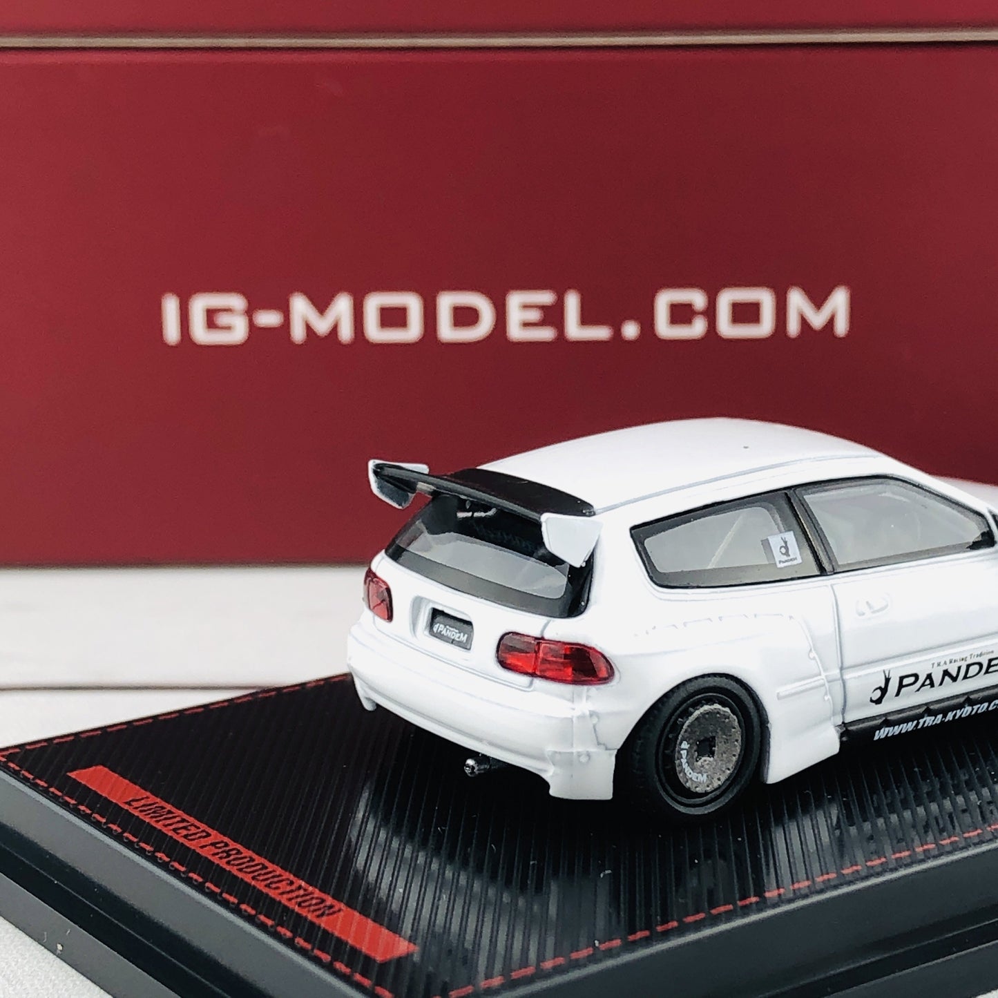 Ignition Model 1/64 Pandem Civic (EG6) White 1415