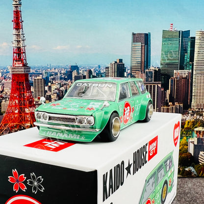 MINI GT x Kaido House 1/64 Datsun KAIDO 510 Wagon Hanami V2 LHD KHMG013