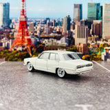 Tomica Limited Vintage 1/64 Nissan Skyline 2000GT-R White (1971) LV-167a