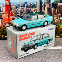 Tomytec Tomica Limited Vintage Neo 1/64 Toyota Crown Sedan Taxi (Green Cab) LV-N219c