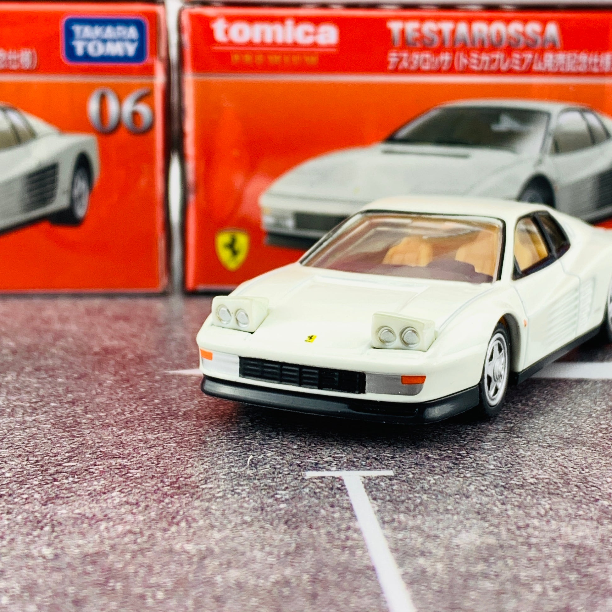TOMICA PREMIUM 06 TESTAROSSA Limited Edition トミカプレミアム発売記念仕様 (WHITE)