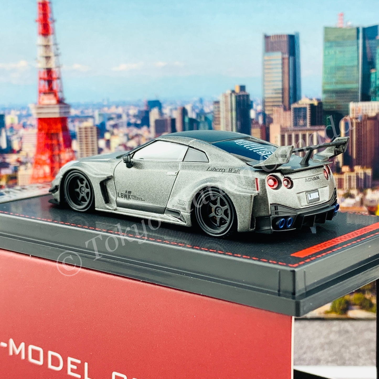 Ignition Model 1/64 LB-Silhouette WORKS GT Nissan 35GT-RR Titanium Gray IG2381