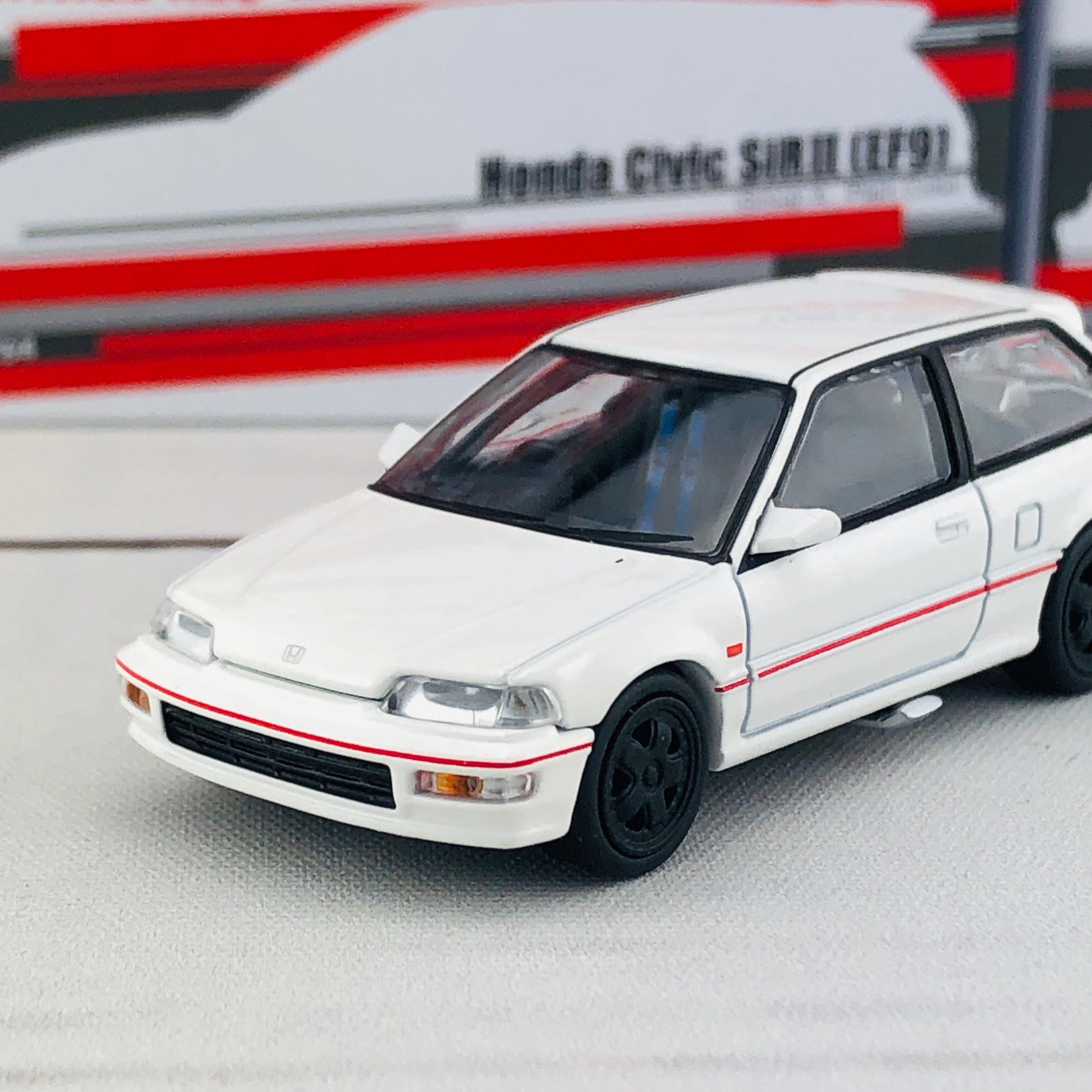 Tomytec Tomica Limited Vintage Neo 1/64 Honda Civic SiR II (EF9) Group A Plain Color Hong Kong Exclusive White