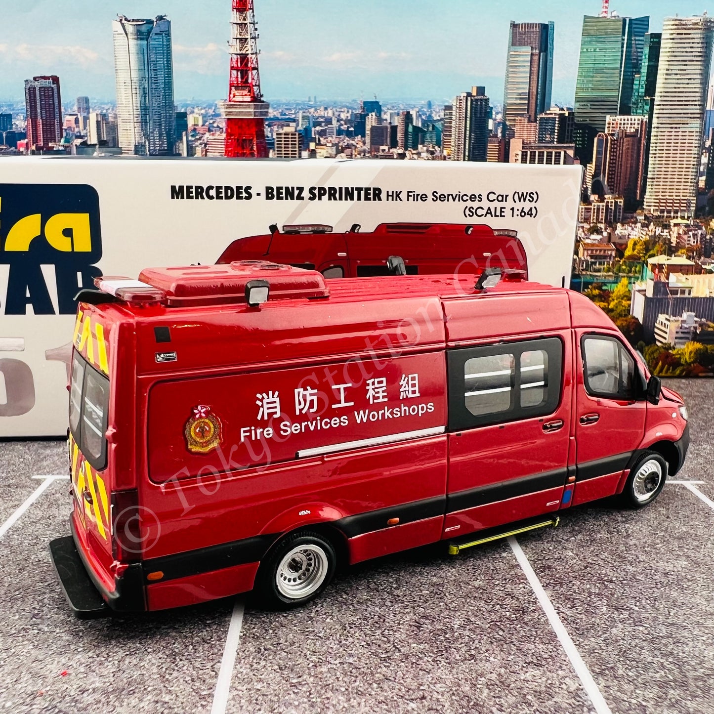 ERA CAR 1/64 51 MERCEDES - BENZ SPRINTER HK FireServices Car (WS) MB21SPR5101