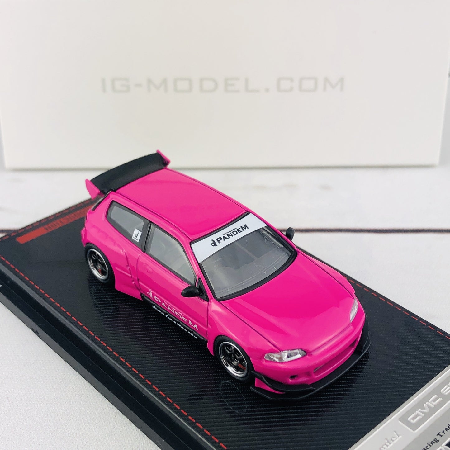 Ignition Model 1/64 Pandem Civic (EG6) Pink 1839