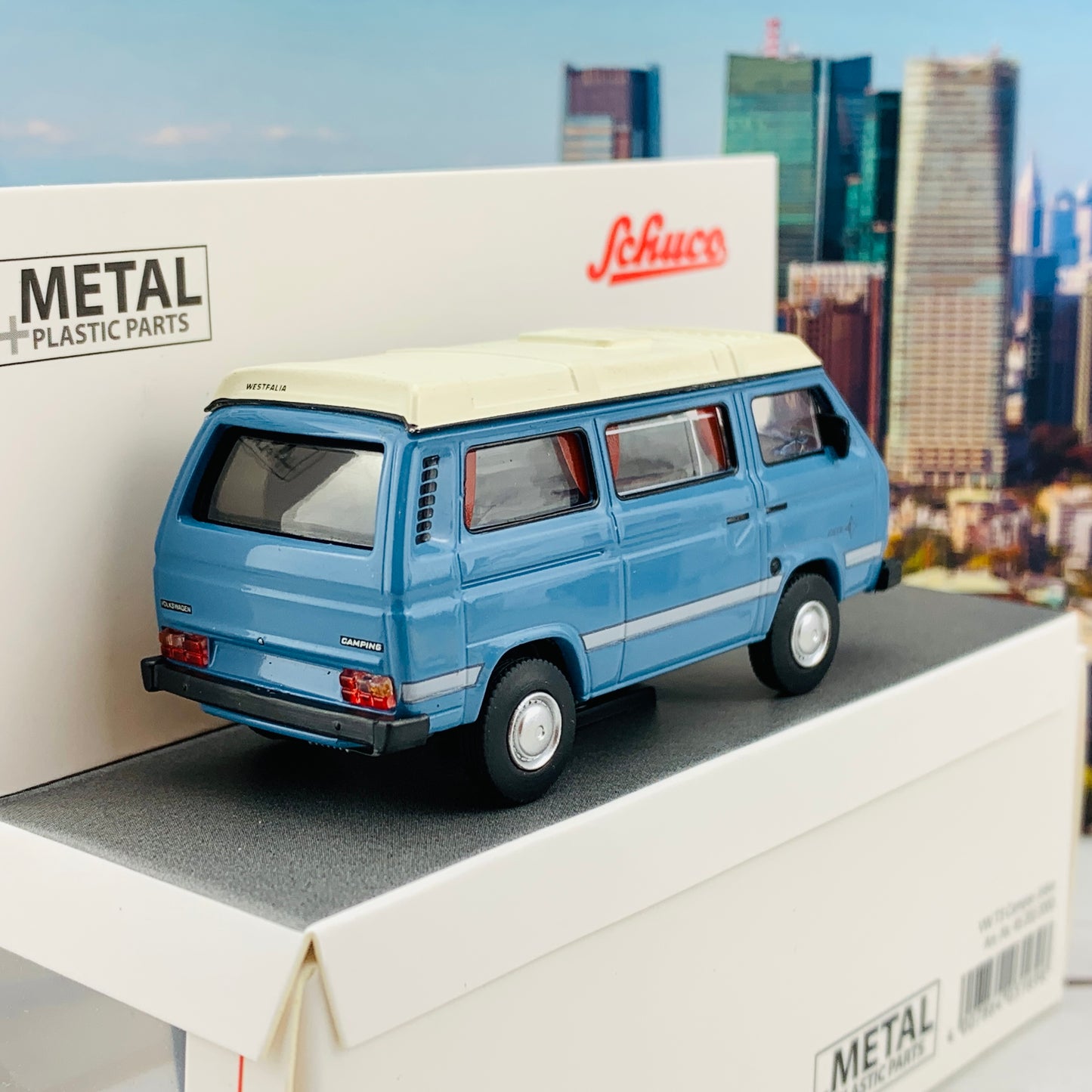 Schuco1/64 VW T3 Camper Blue 452022000