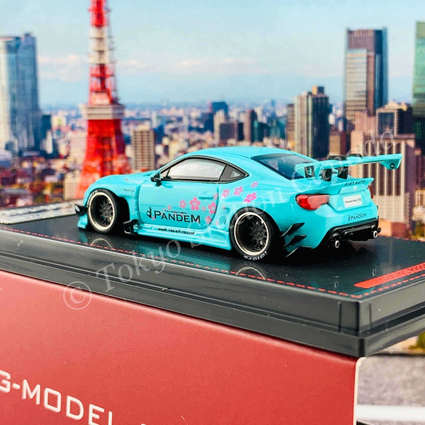 Ignition Model 1/64 PANDEM TOYOTA 86 V3 Light Green IG2407