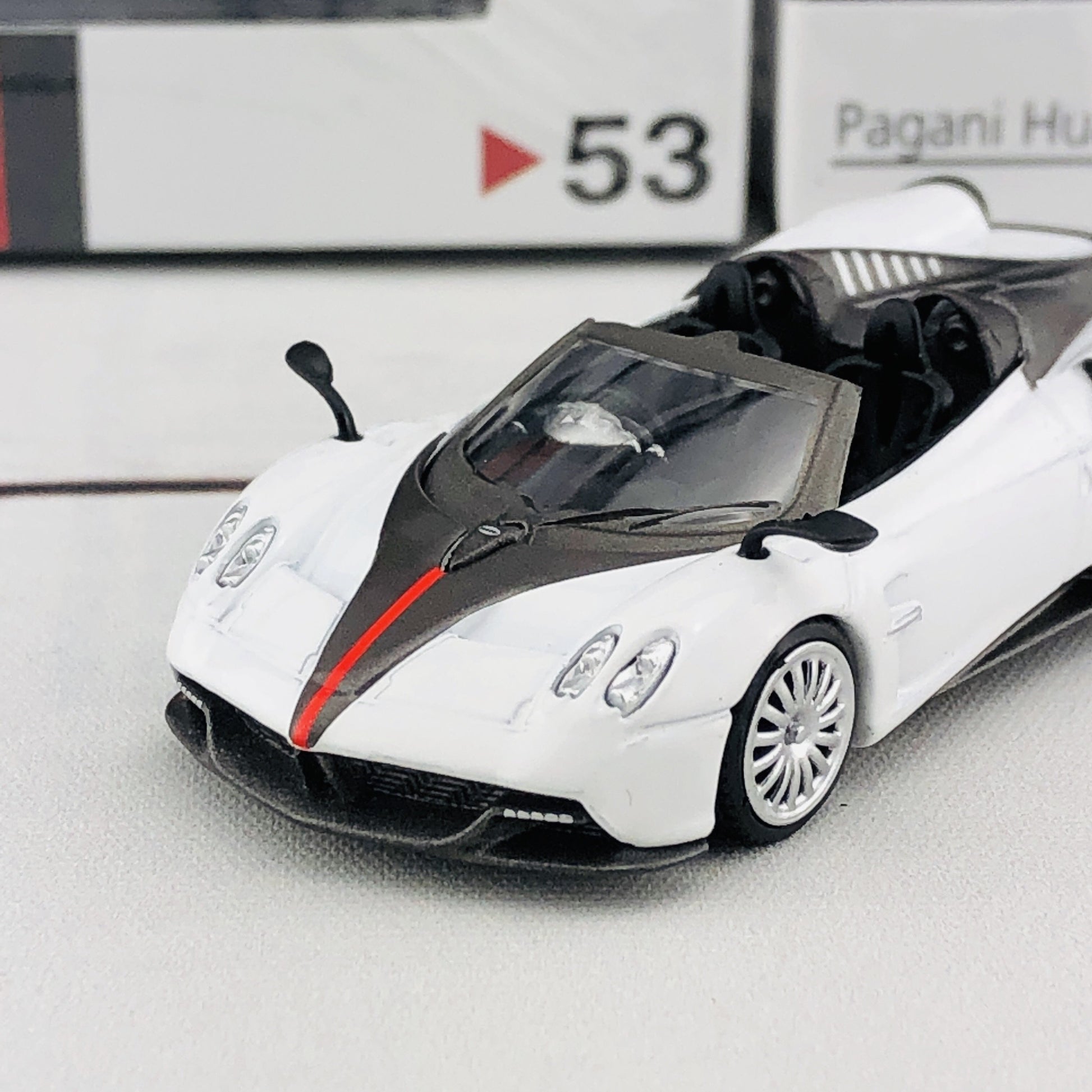 MINI GT Pagani Huayra Roadster RHD White/Black Stripe Hong Kong Exclusive MGT00053-R