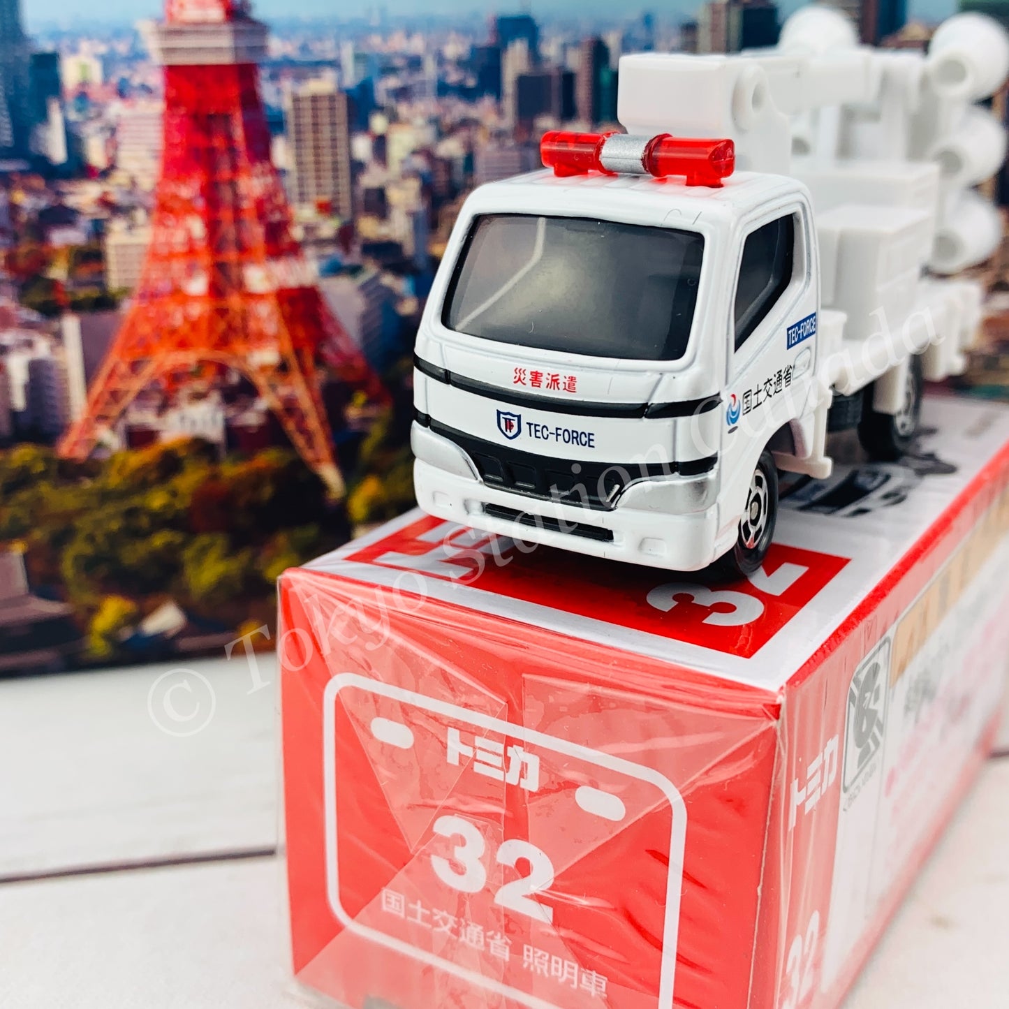 TOMICA 32 MLIT Lighting Vehicle