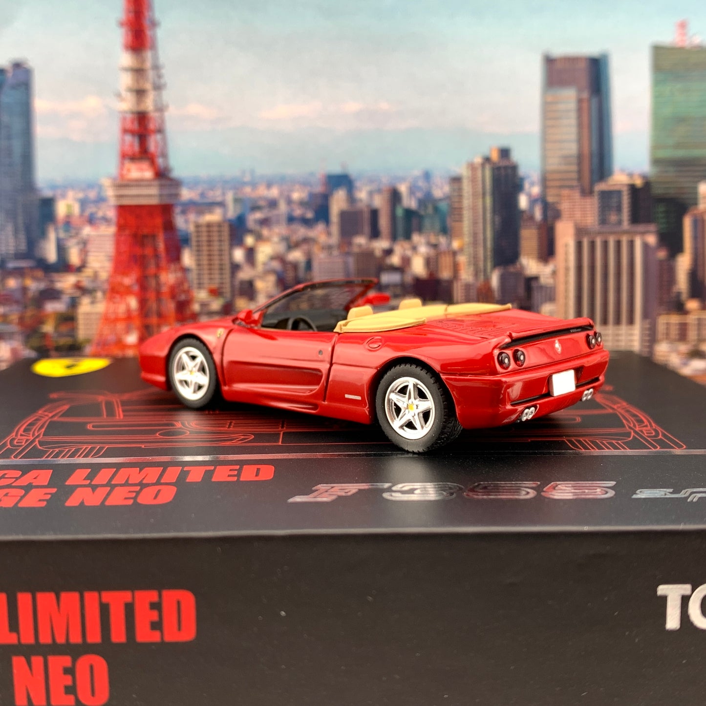 Tomytec Tomica Limited Vintage Neo 1/64 Ferrari F355 Spider (RED)