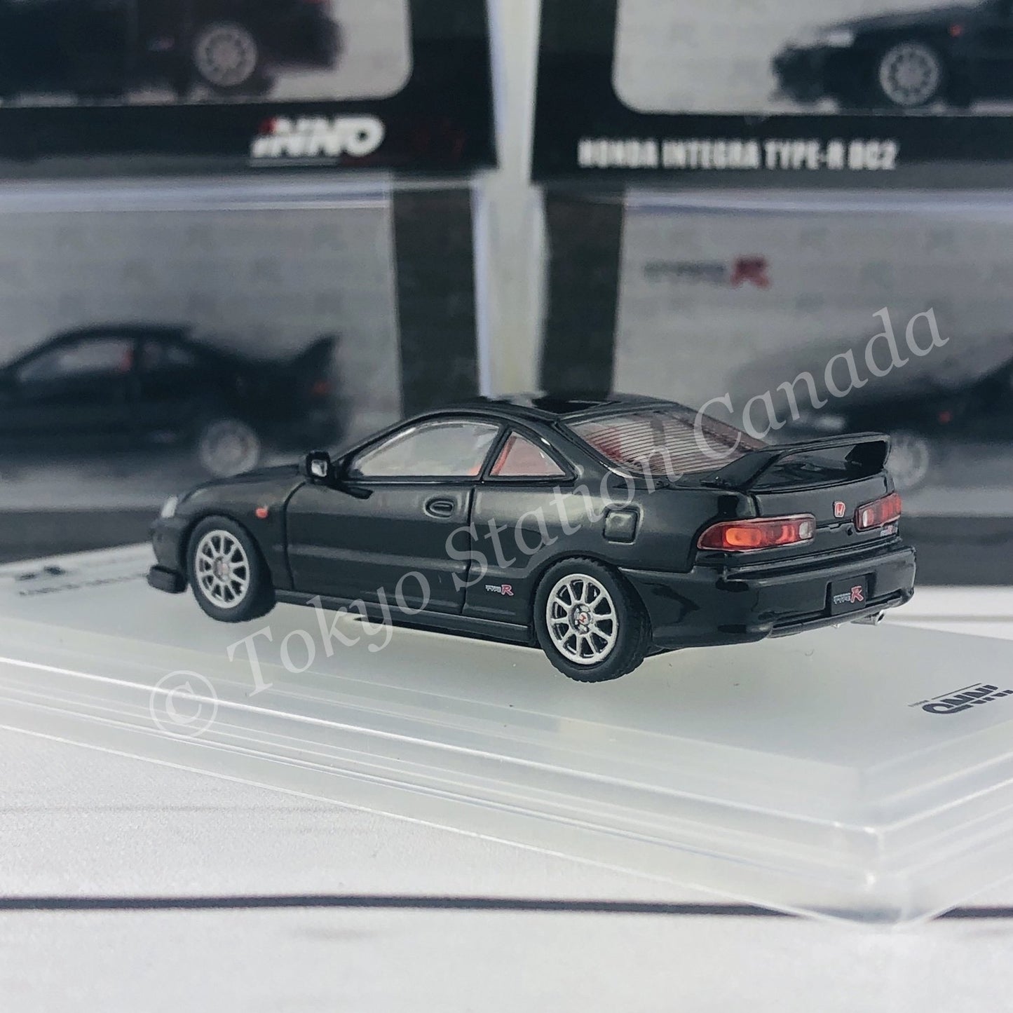 INNO64 1/64 Honda Integra Type-R DC2 Black IN64-DC2-BLA