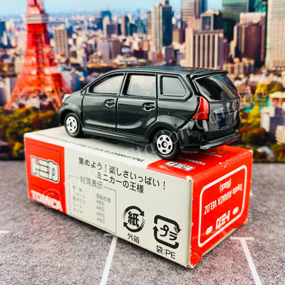 TOMICA Toyota AVANZA VELOZ (Black) 4904810805557
