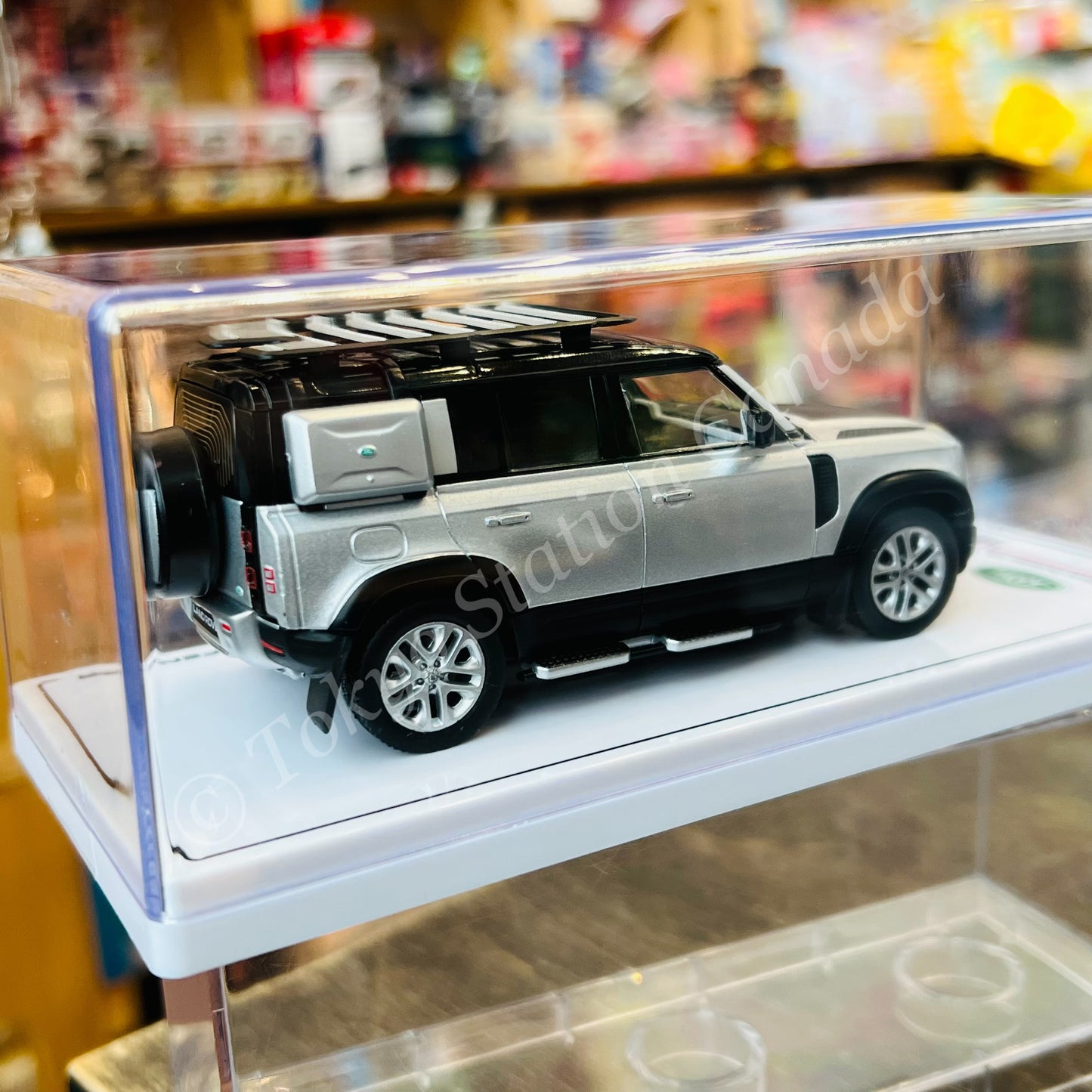 TSM MODEL 1/43 Land Rover Defender 110 Explorer Pro Indus Silver TSM430632D
