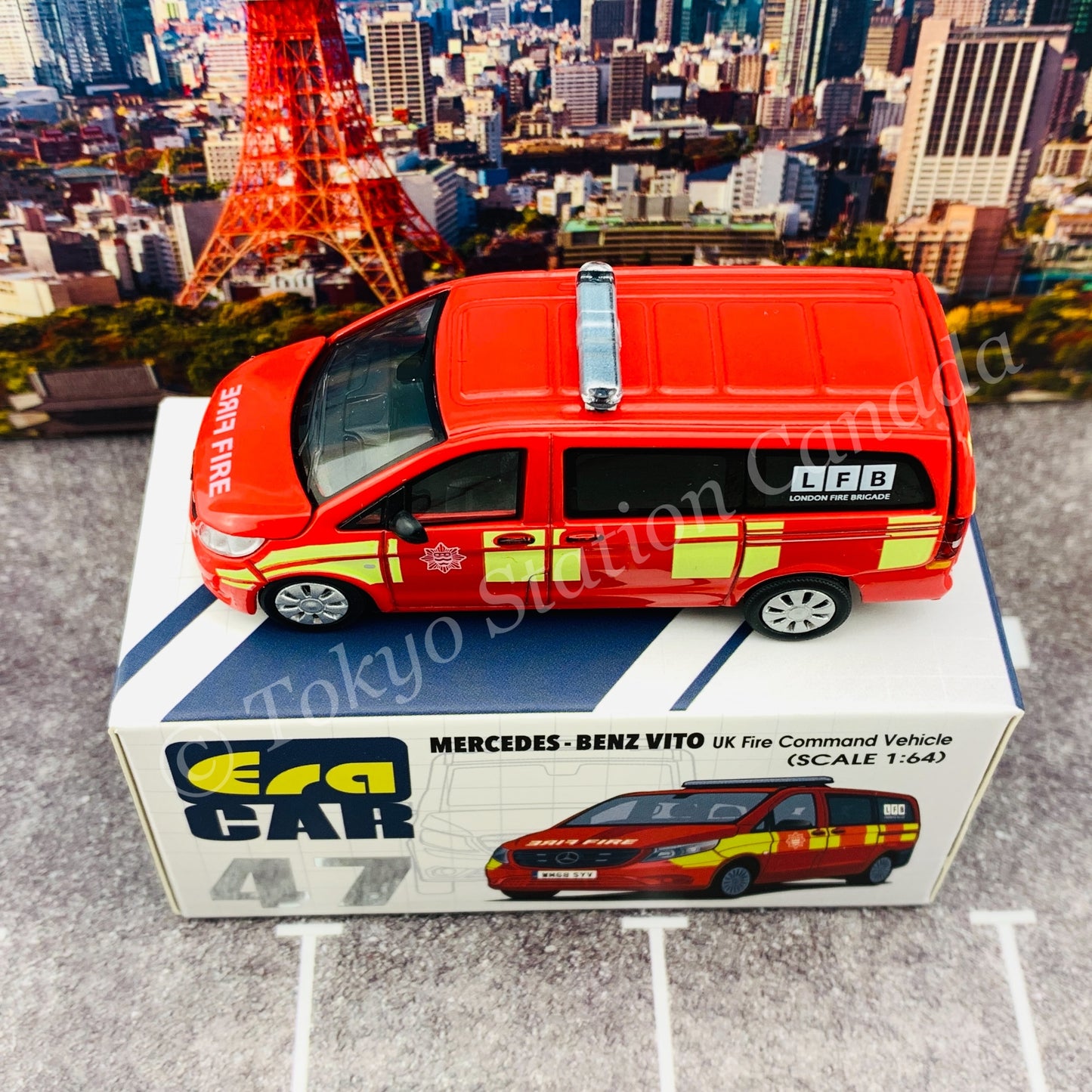 ERA CAR 1/64 Mercedes-Benz Vito UK Fire Command Vehicle MB20VITRN47