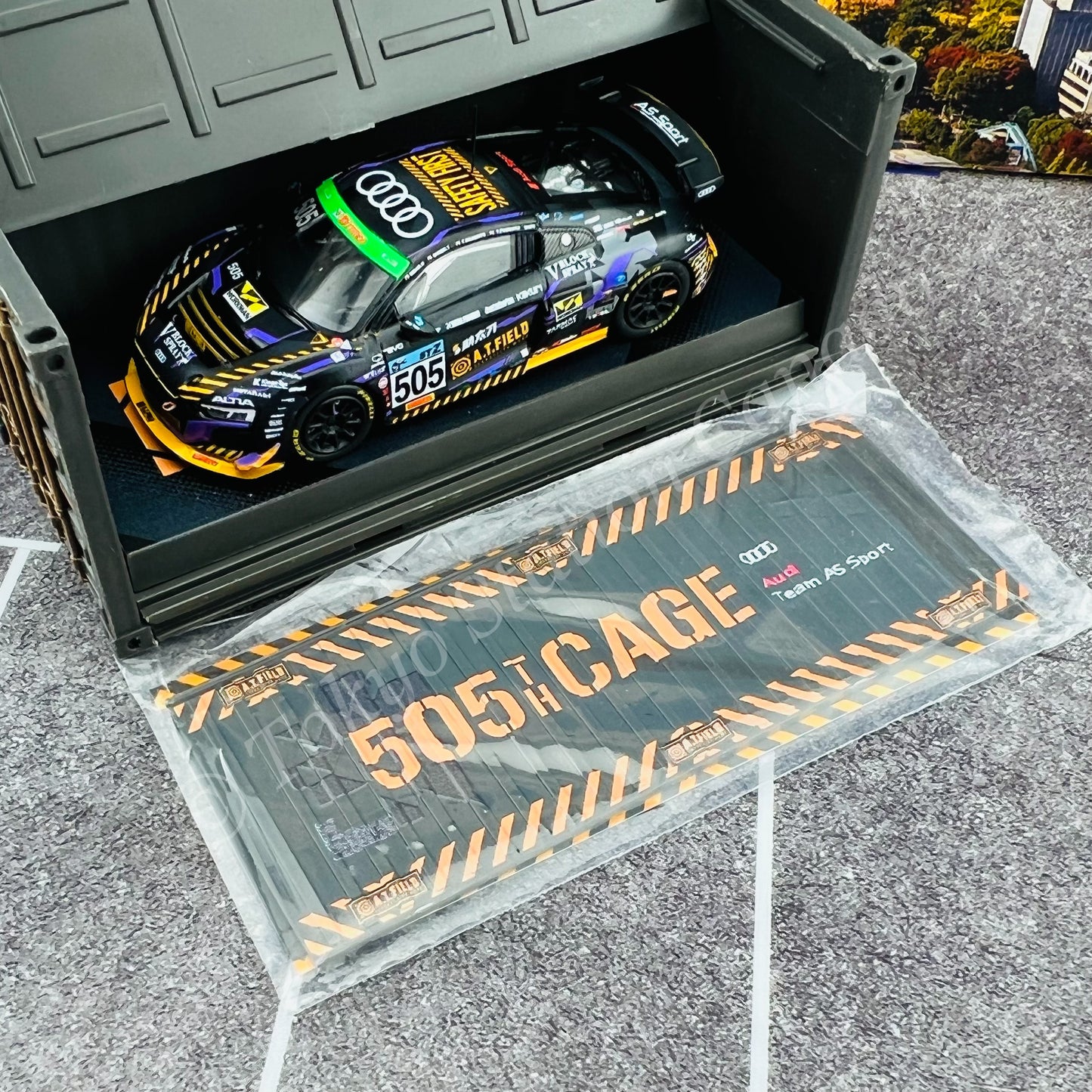 TARMAC WORKS 1/64 COLLAB64 Audi R8 LMS GT4  Super Taikyu STZ 2020 Nishimura / Okamoto / Tagahara / Fujiwara with Container T64-070-EVA20