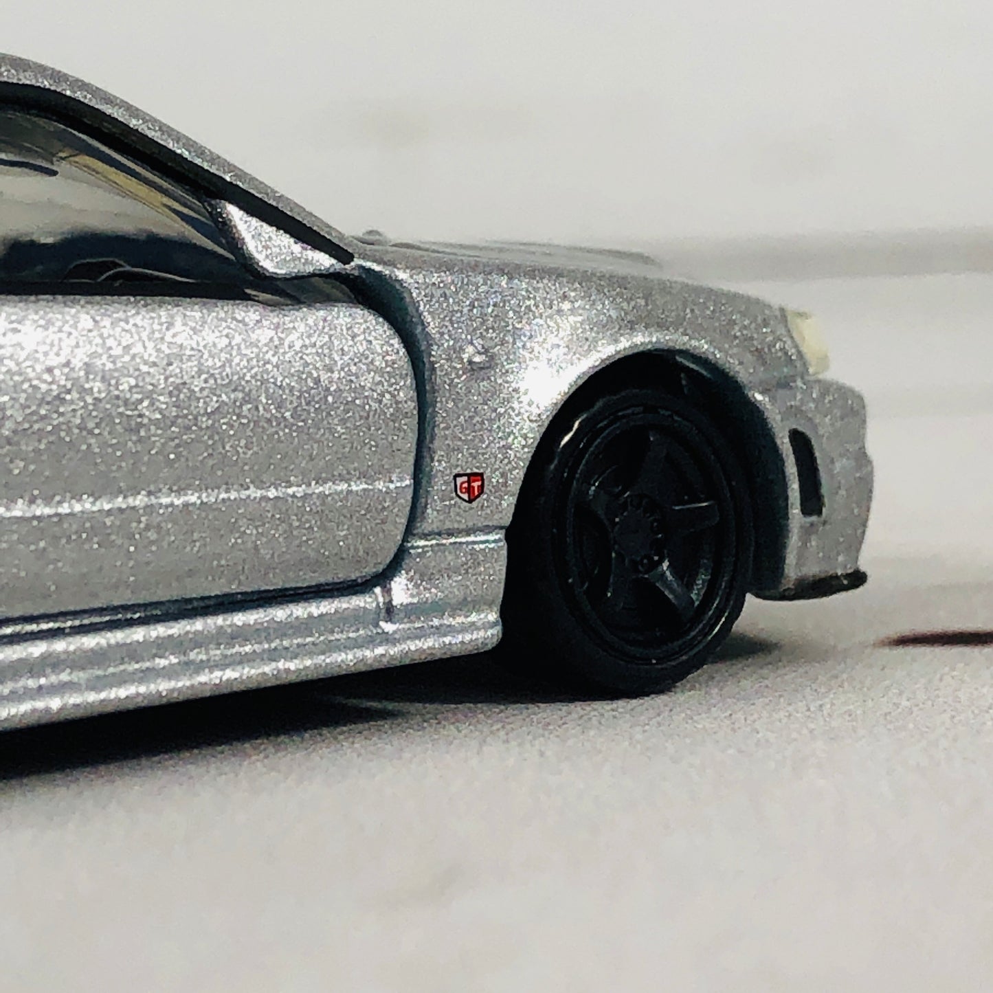 Tomica Premium No.01 NISMO R34 GTR Z-tune