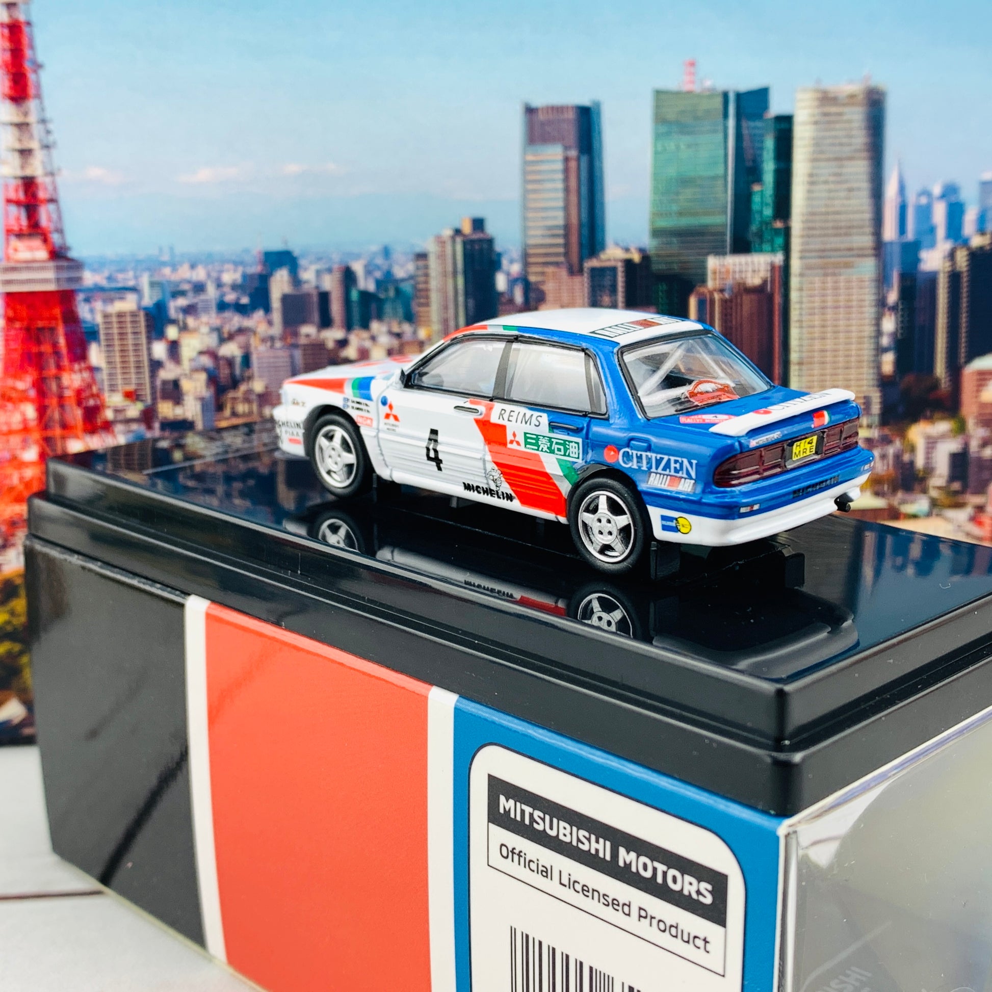 PARA64 1/64 Mitsubishi Galant VR4 Monte Carlo Rally 1991 #4 PA-65102