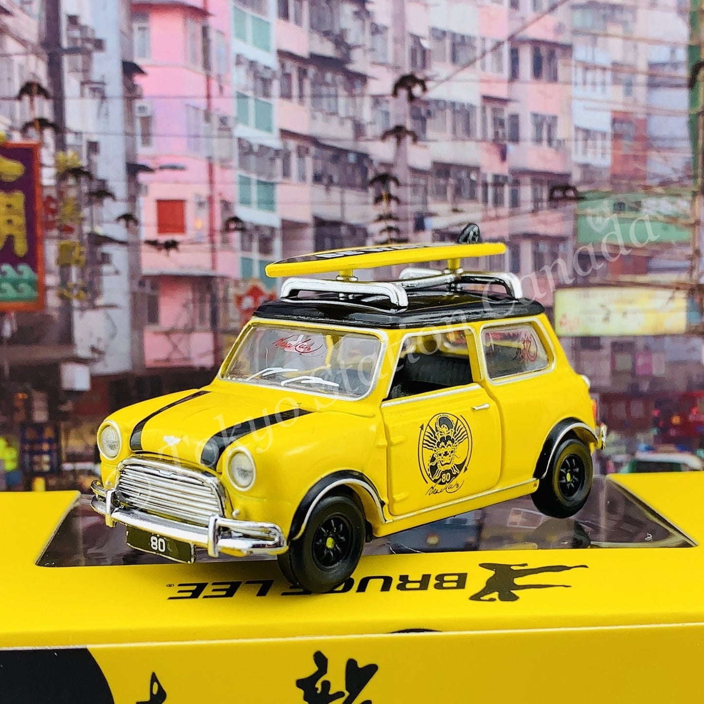 Tiny 微影 Bruce Lee Mini Cooper Mk 1 (Bruce Lee 80th Anniversary) ATC64989