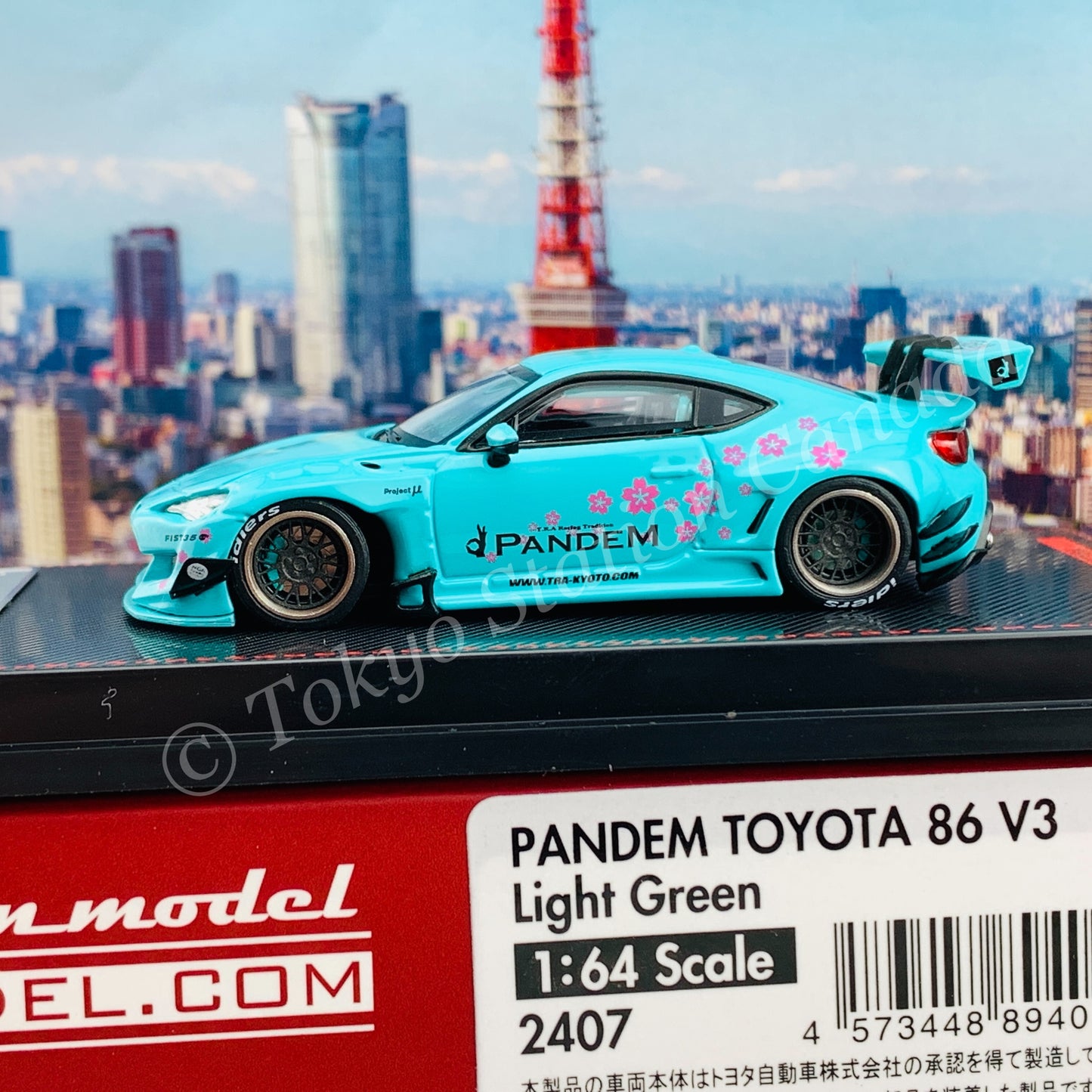 Ignition Model 1/64 PANDEM TOYOTA 86 V3 Light Green IG2407