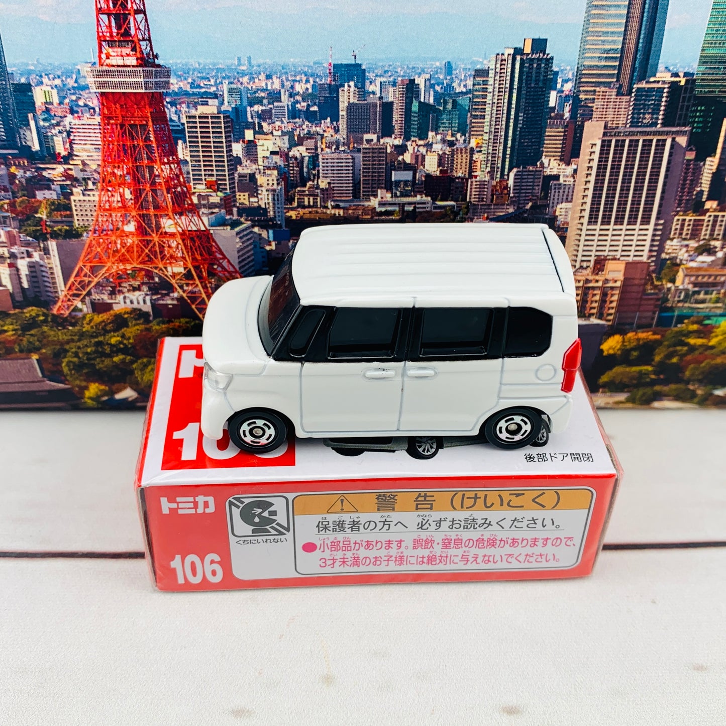 Tomica 106 Honda N BOX