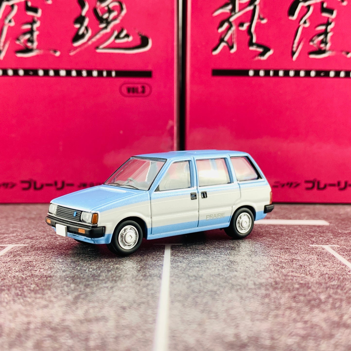 Tomica Limited Vintage Neo 1/64 Ogikubo Damasii Nissan Prairie JW-G (Year 1982)